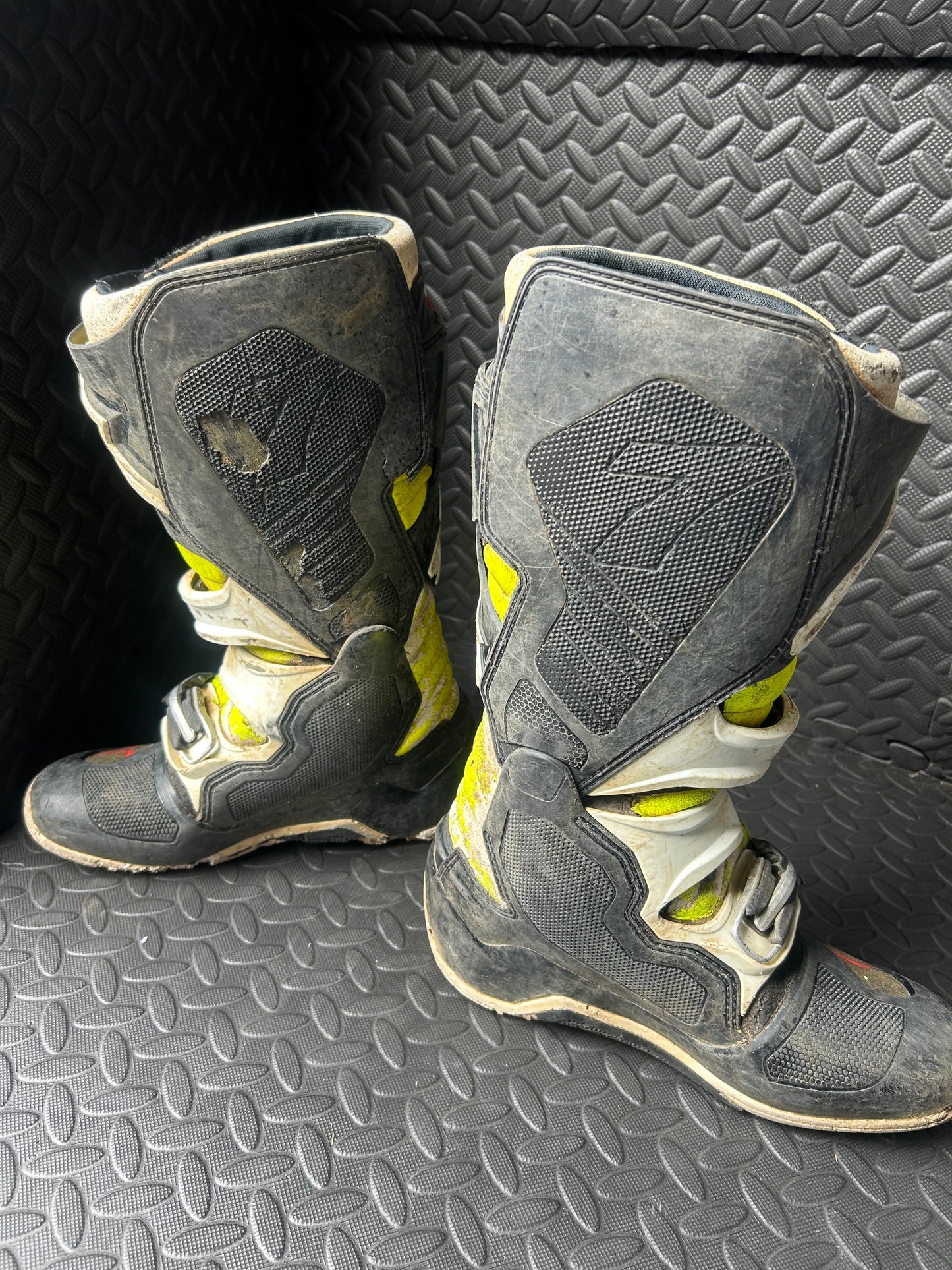 Alpinestars tech 7 uk7