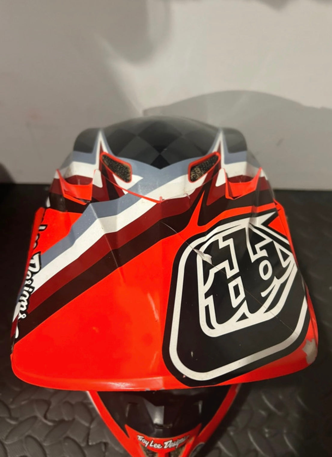 Troy Lee helmet YM