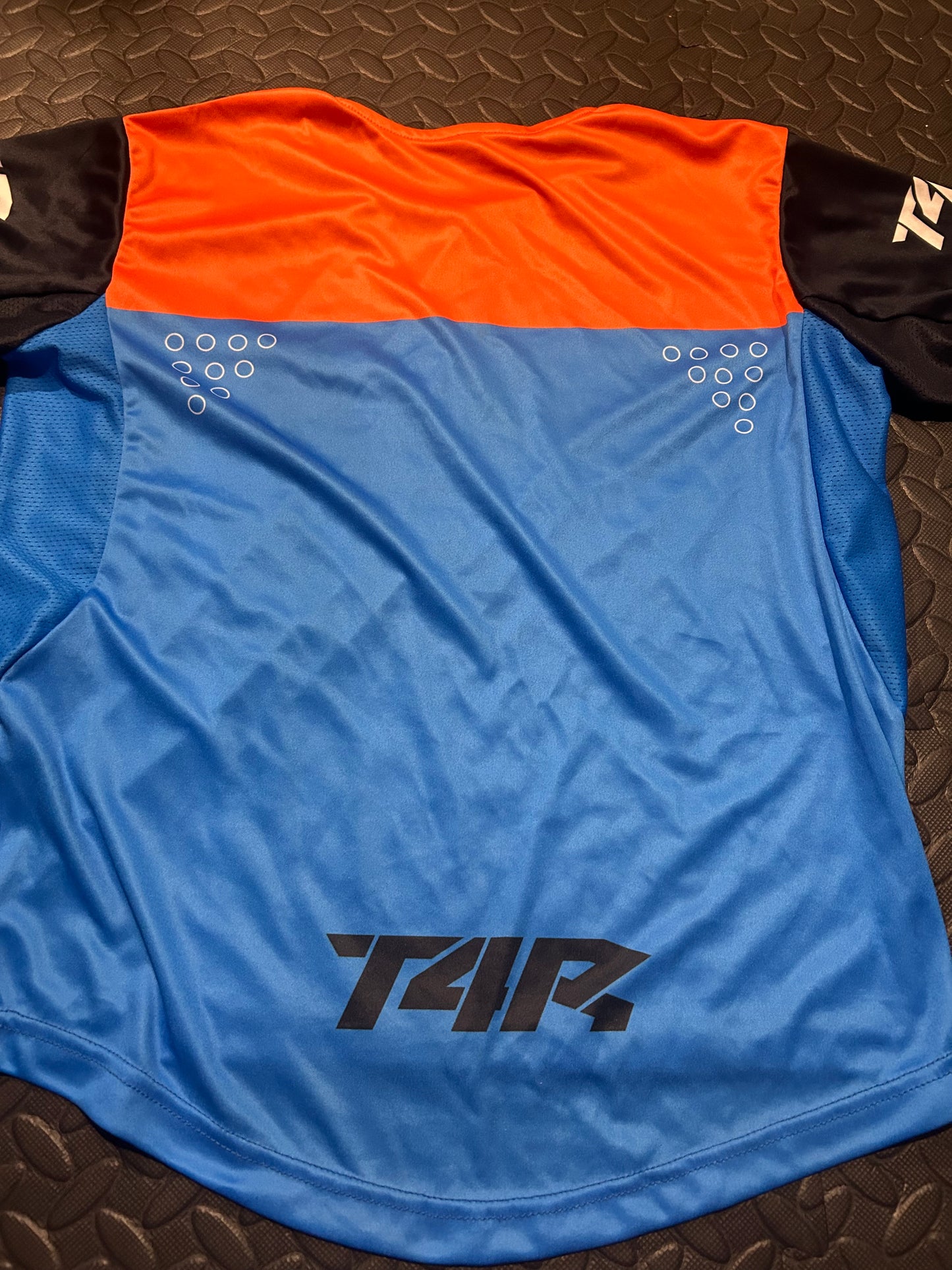 T4R jersey YS
