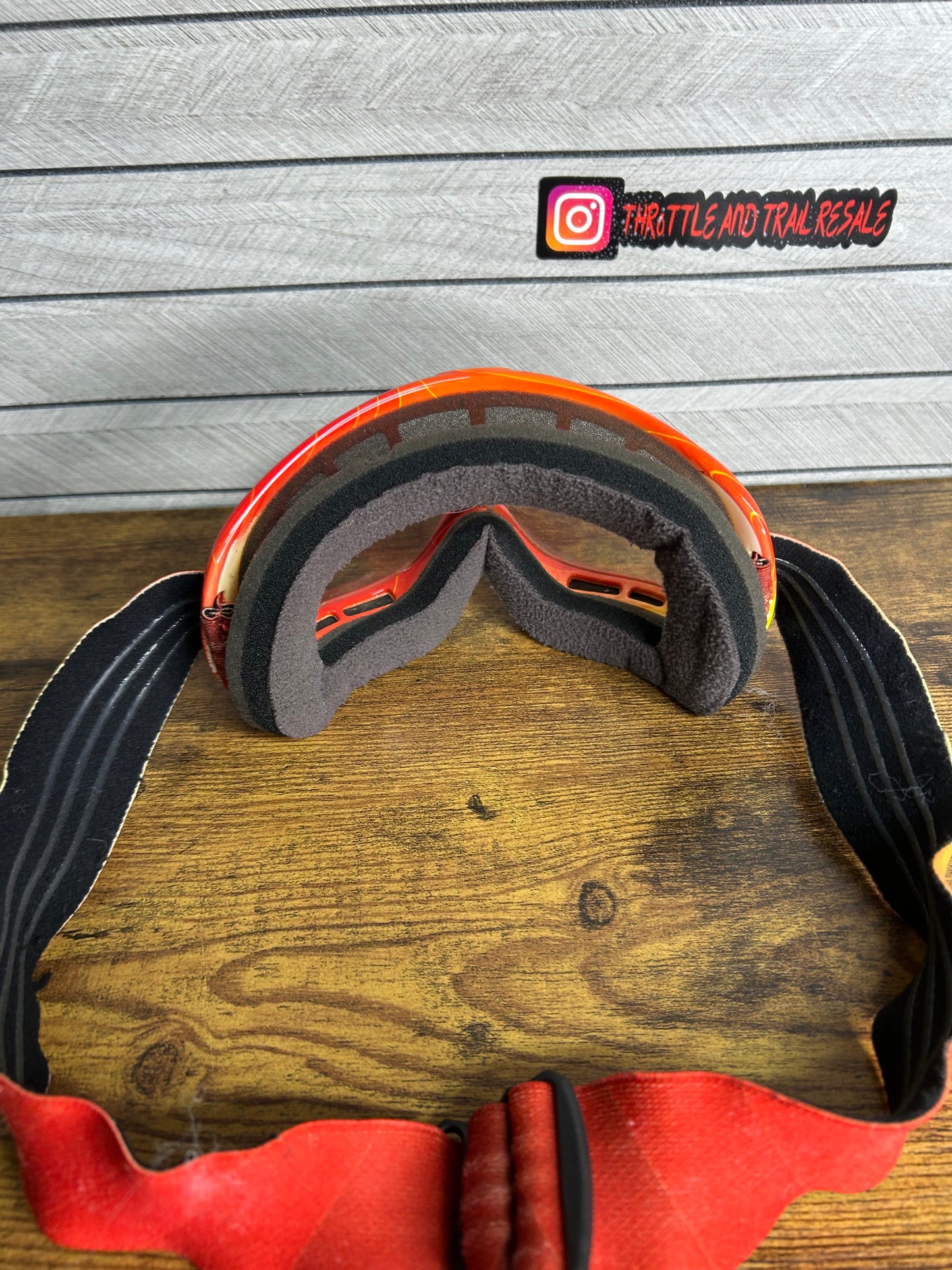 oakley o frame goggles pre-owned