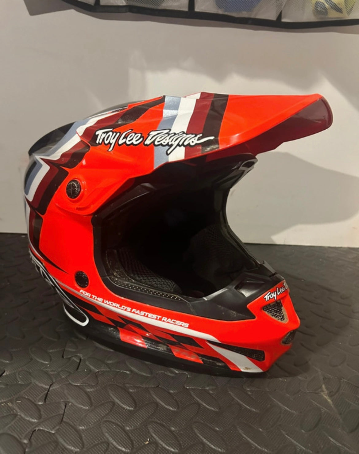 Troy Lee helmet YM
