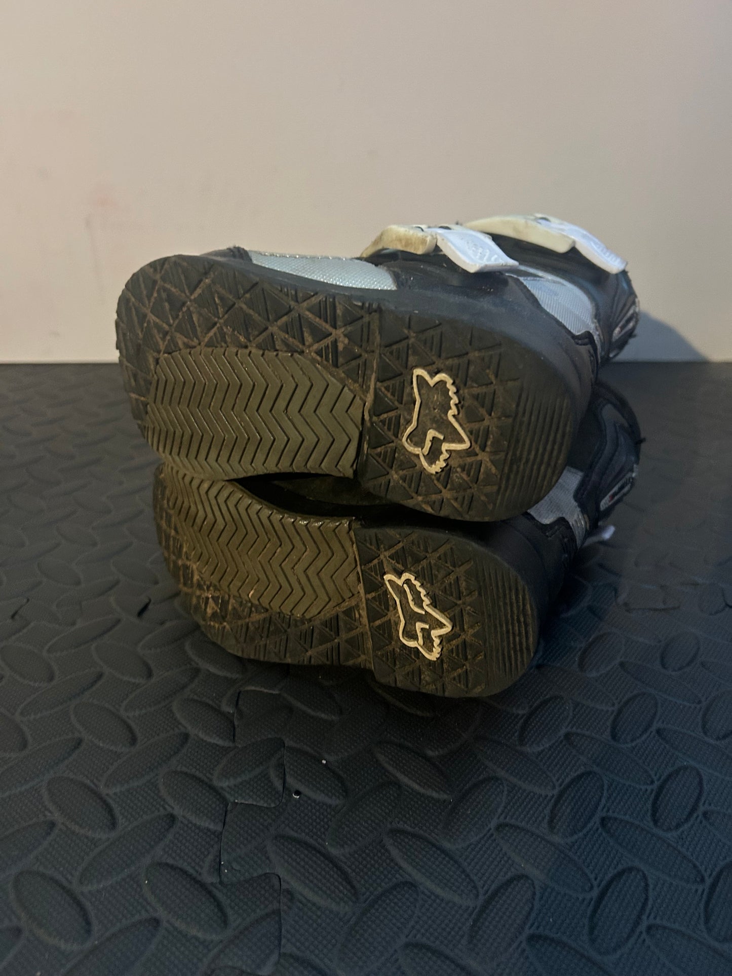 Fox comp5k boots J11
