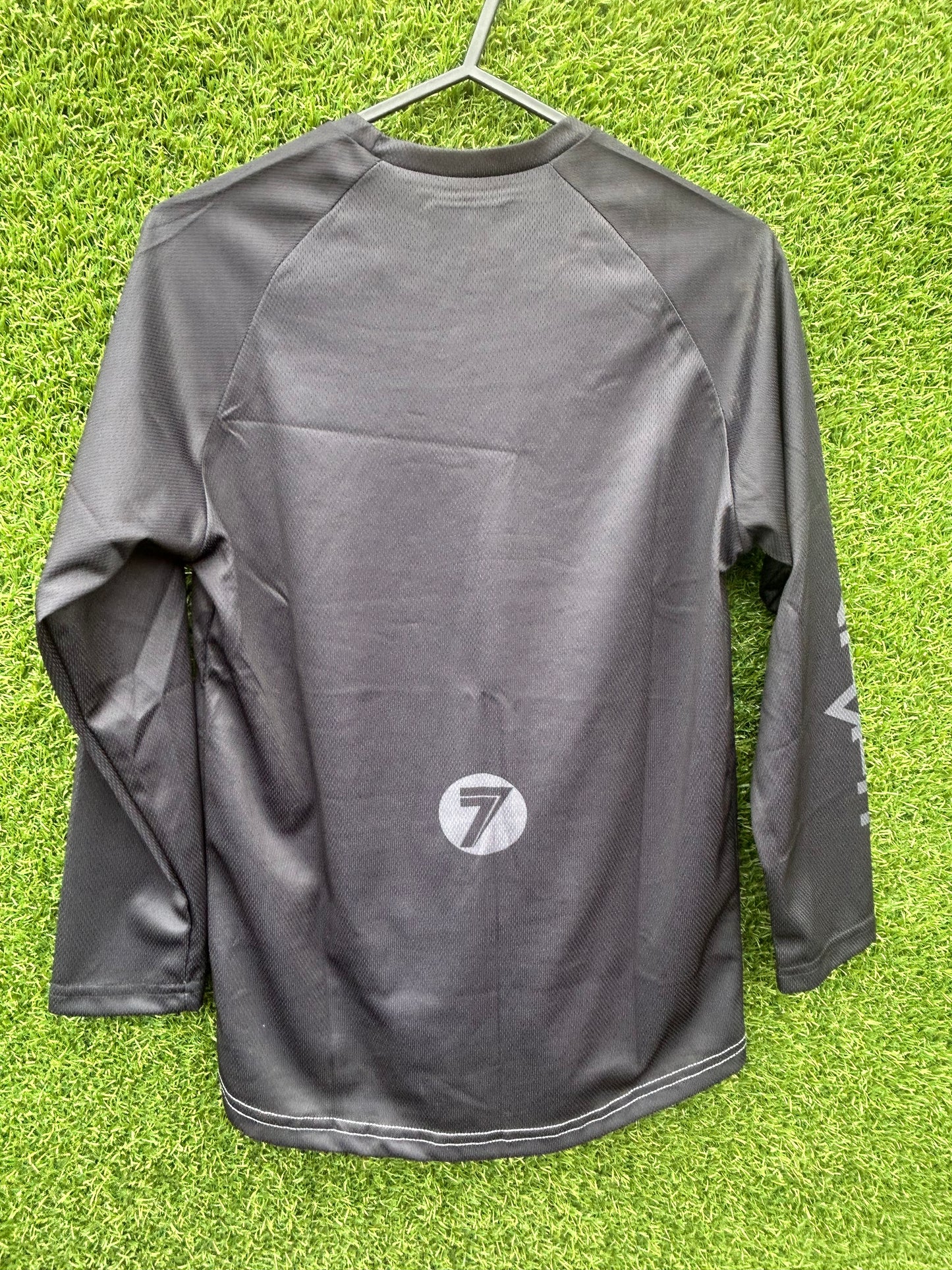 NEW Seven jersey ym