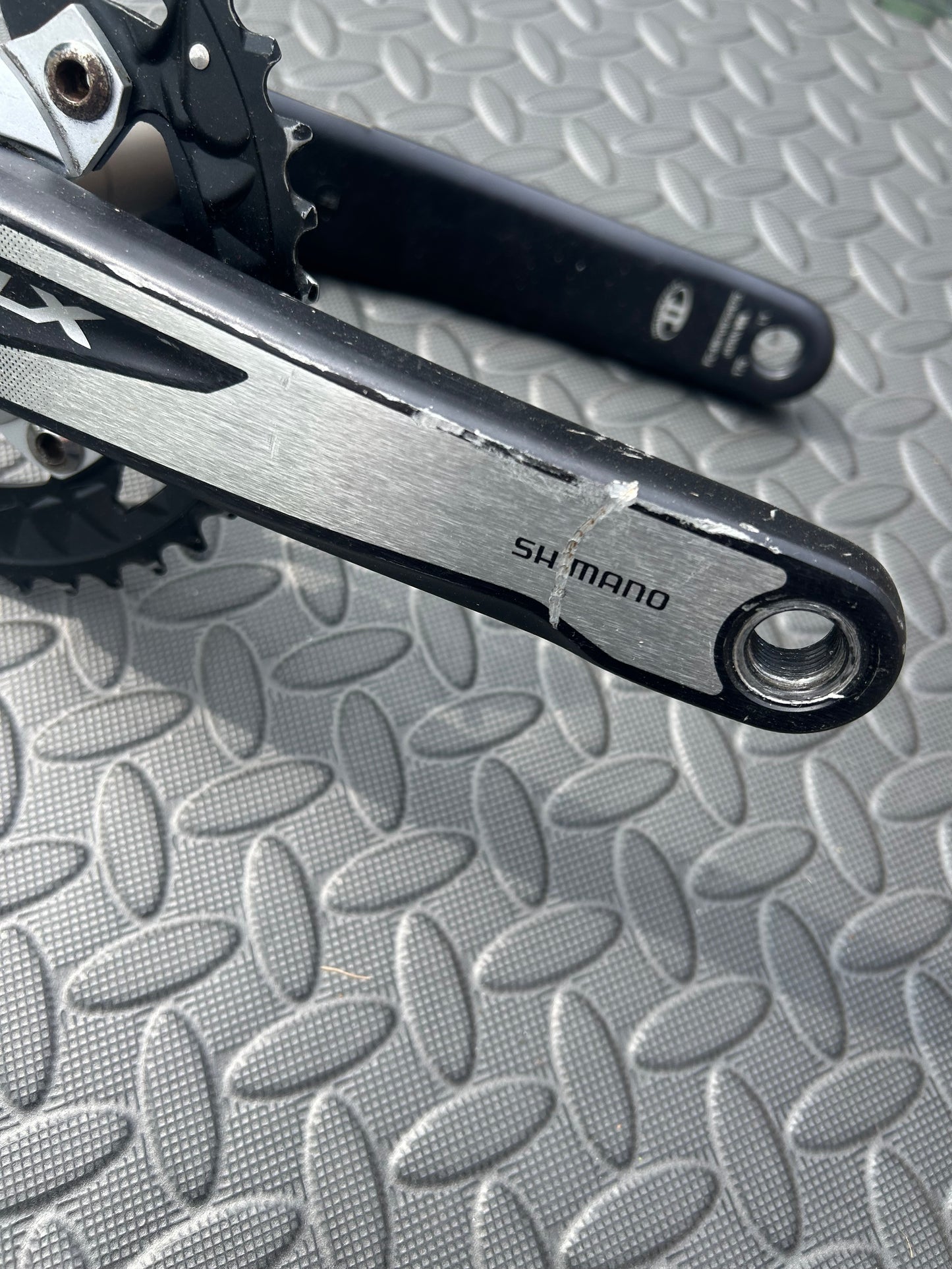 Shimano slx crankset
