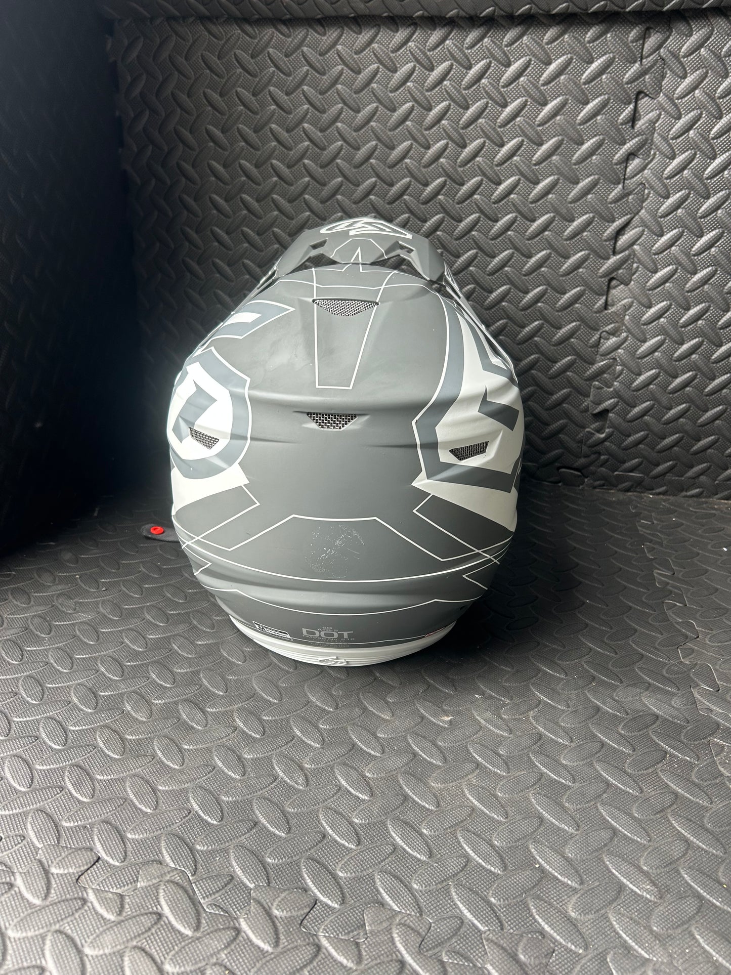 6d atr-2 medium 57-58cm