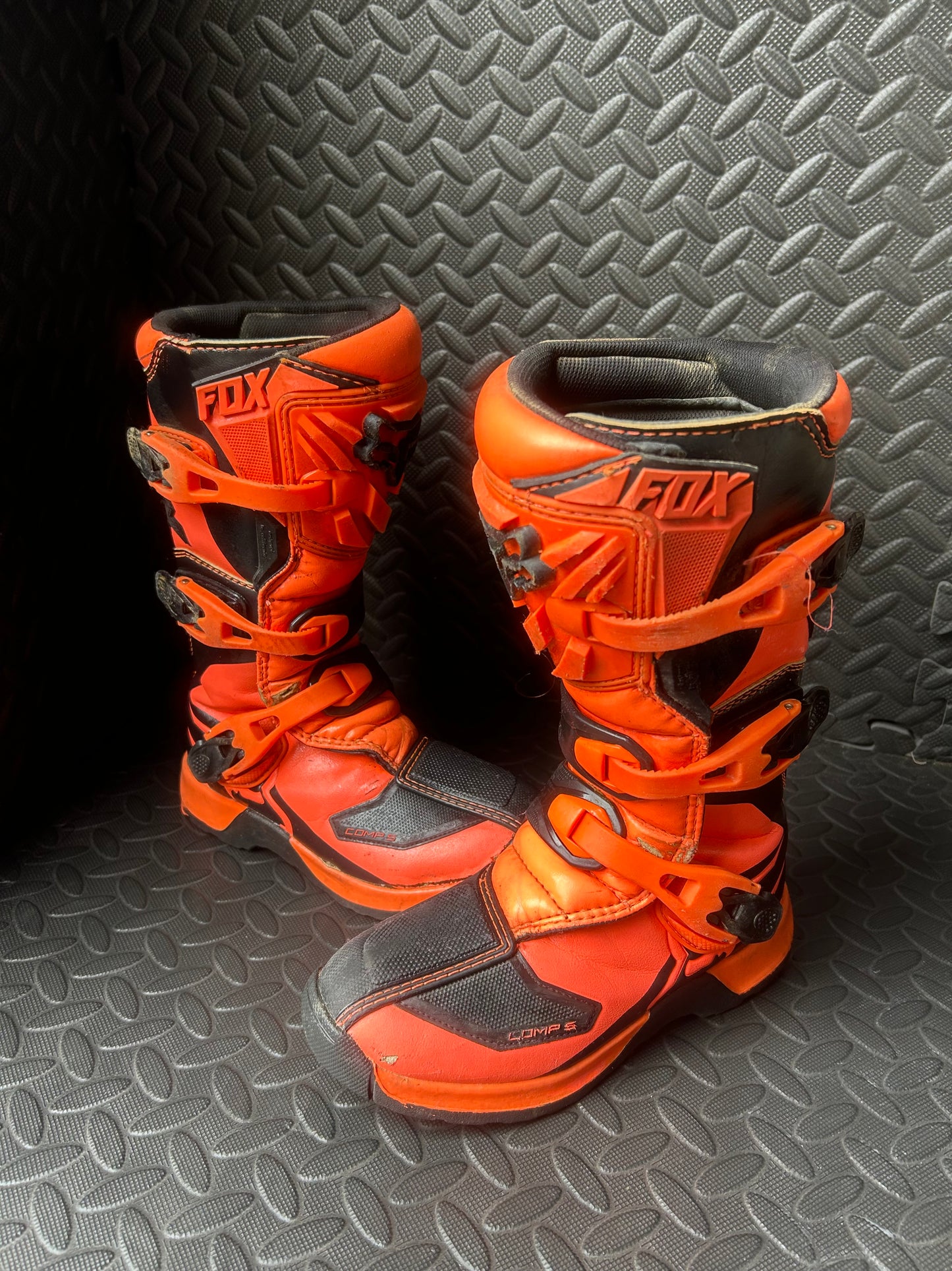 Fox boots uk3