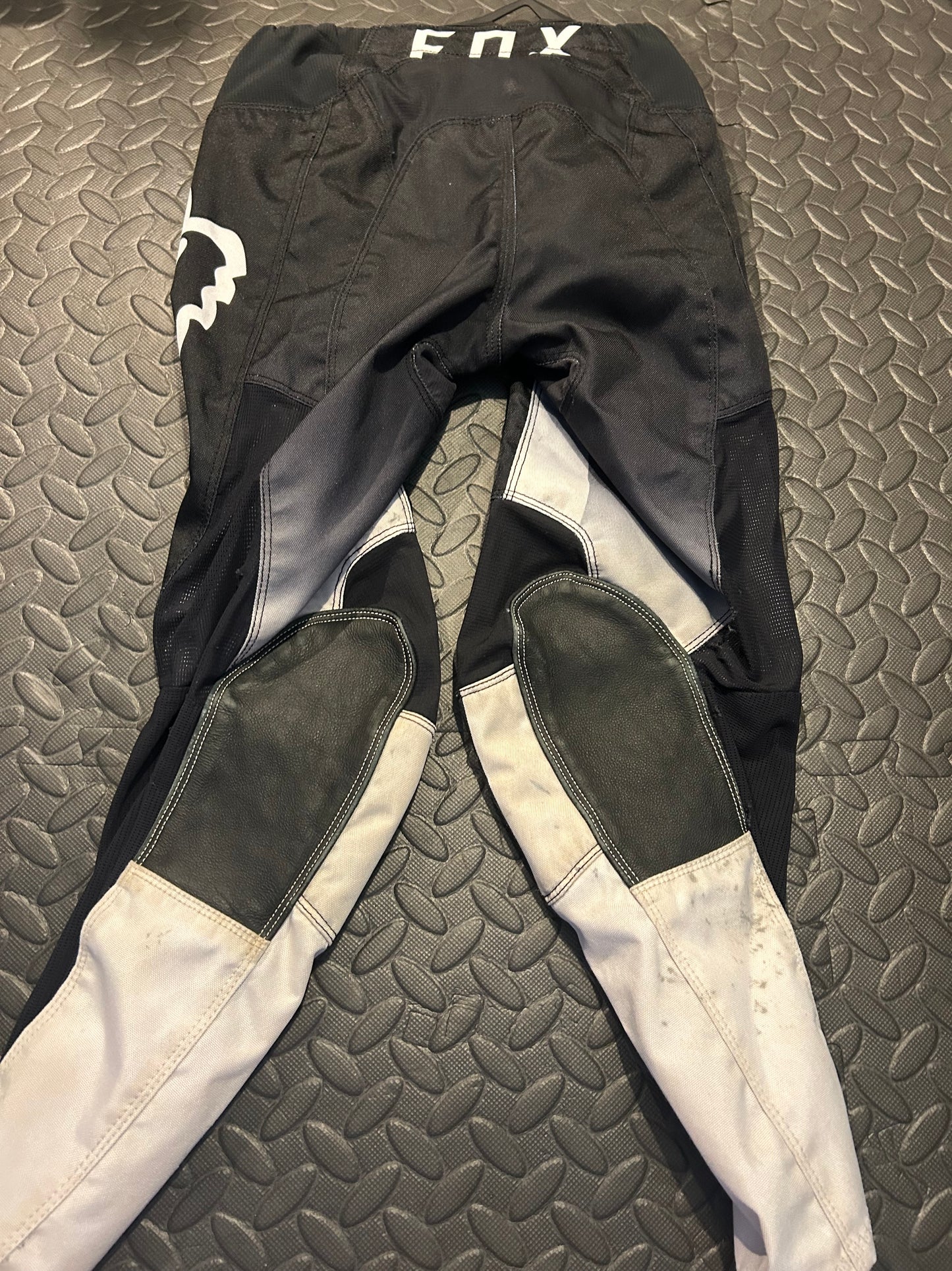 Fox pants 24”