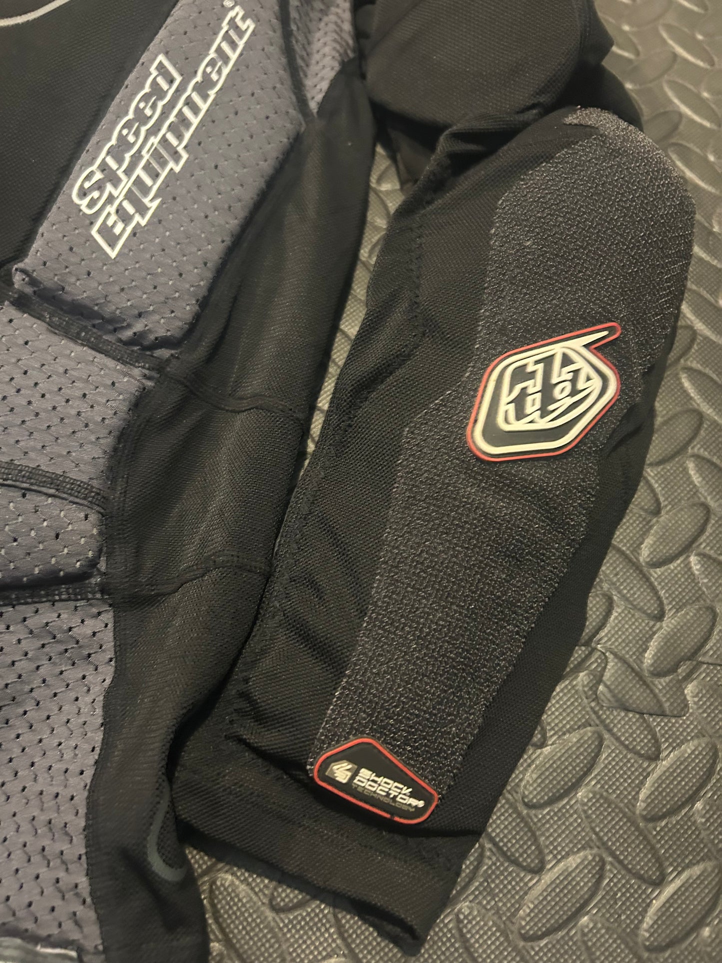 Troy lee body armour