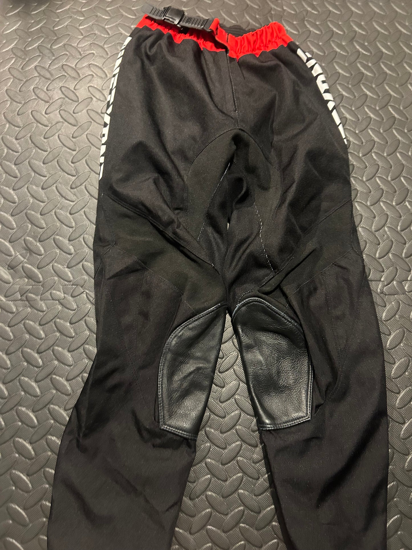 91 pants 24”