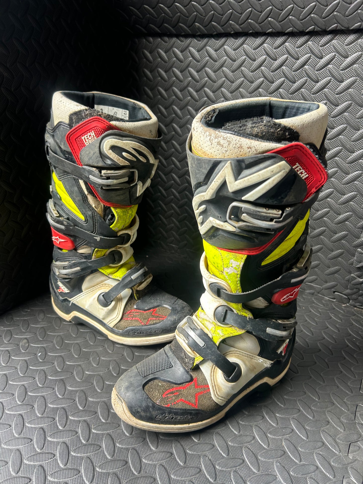Alpinestars tech 7 uk7