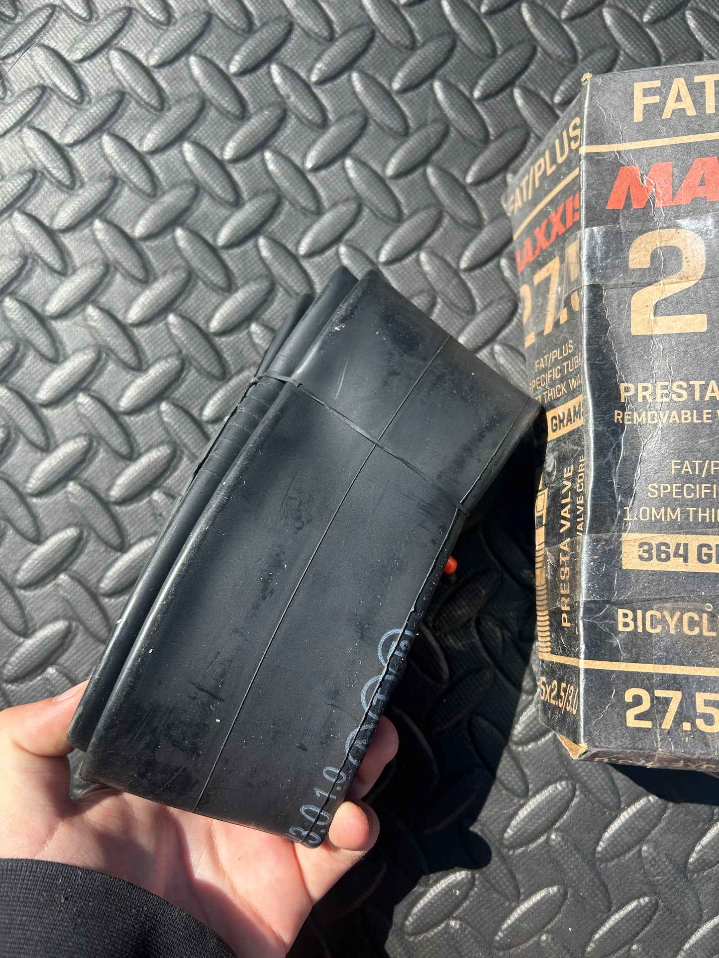 Maxxis fat/plus 27.5 inner tube