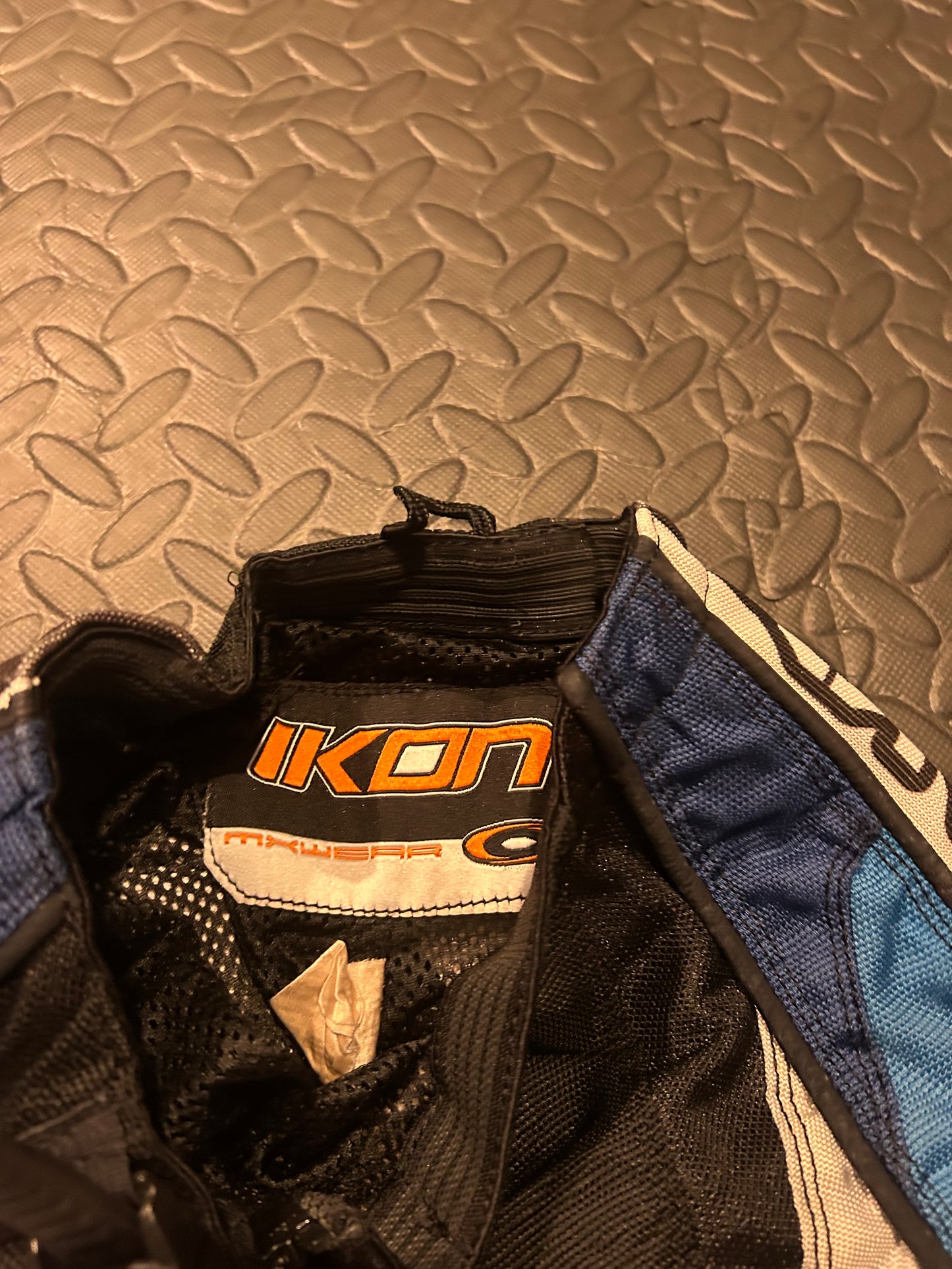 Ikon trousers 26”
