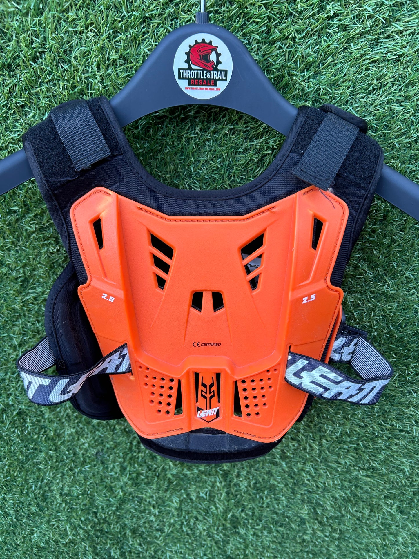 leatt 2.5 chest protector 110-134cm