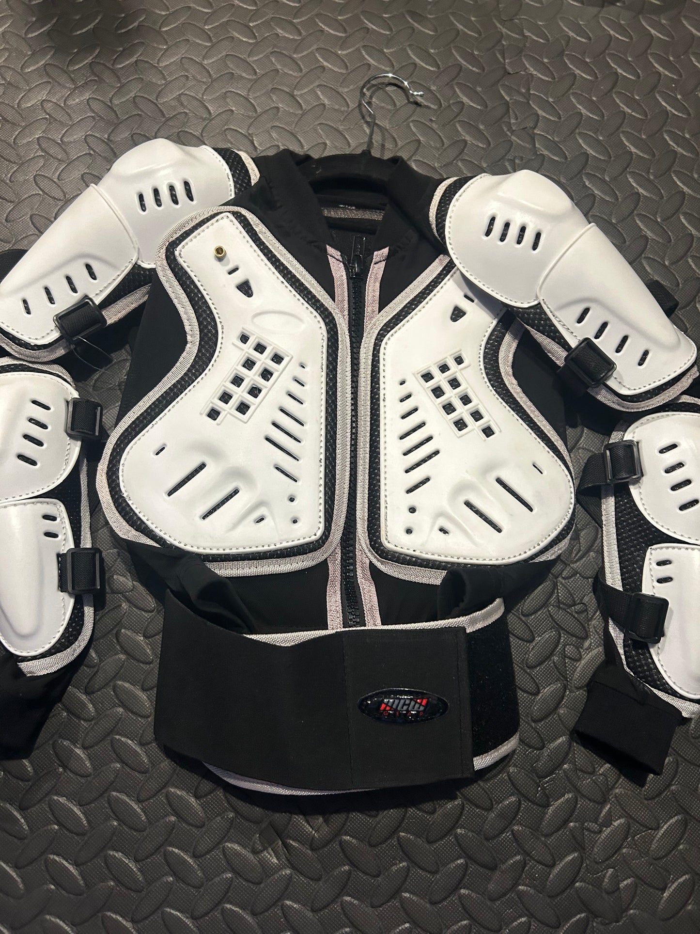 Body armour YL
