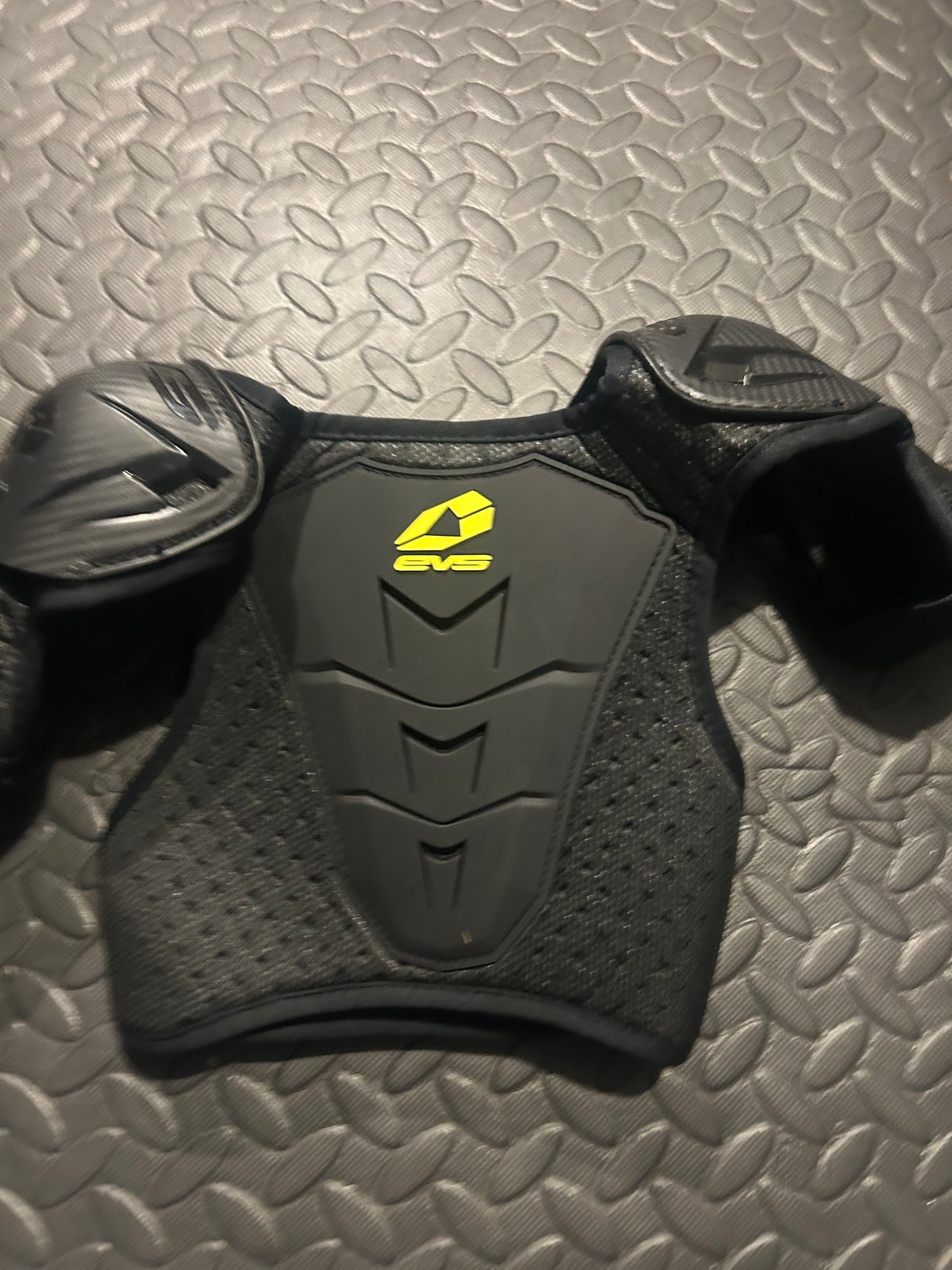 Evs body armour age 3-5