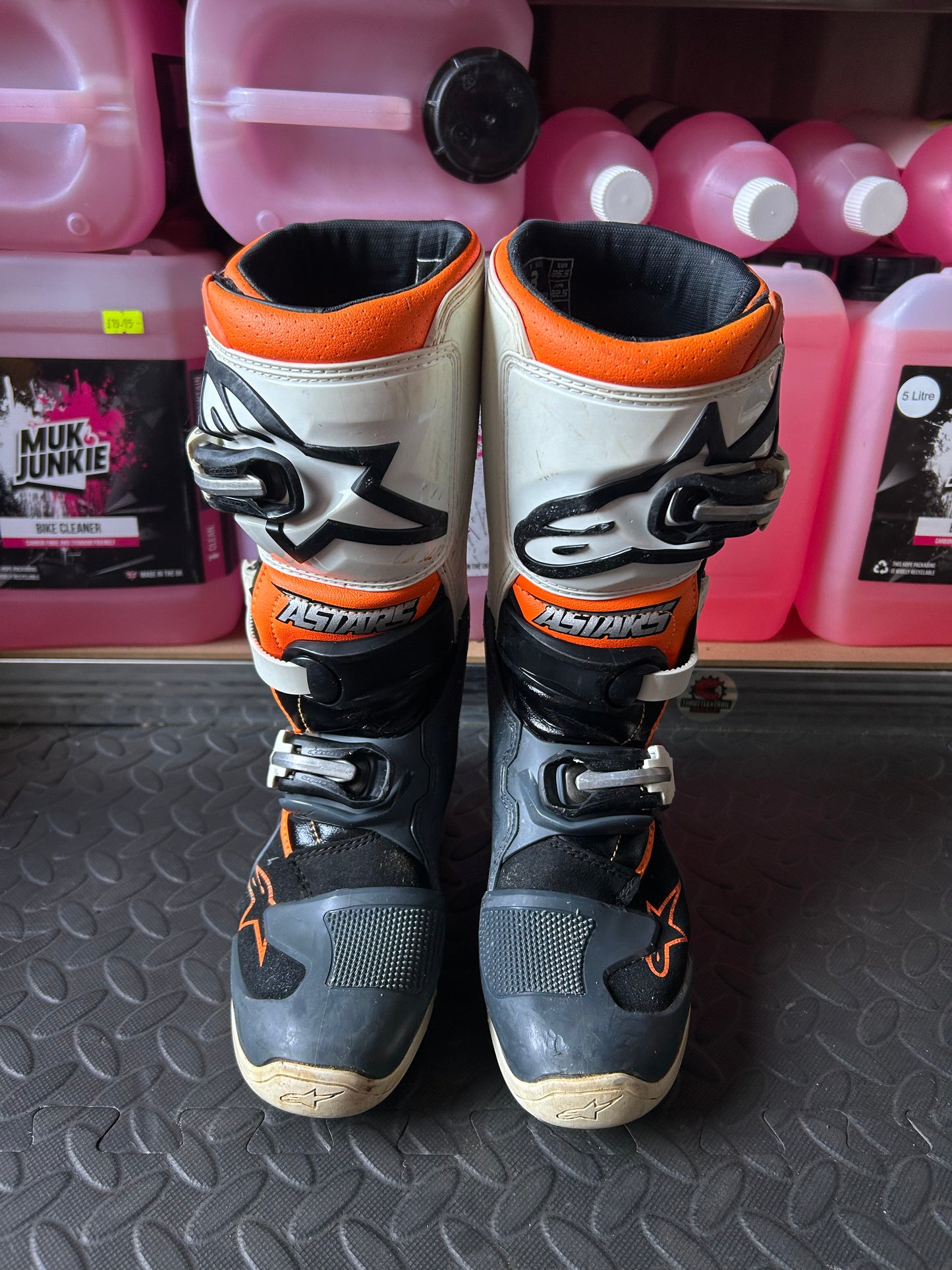 alpinestars tech 7 uk2