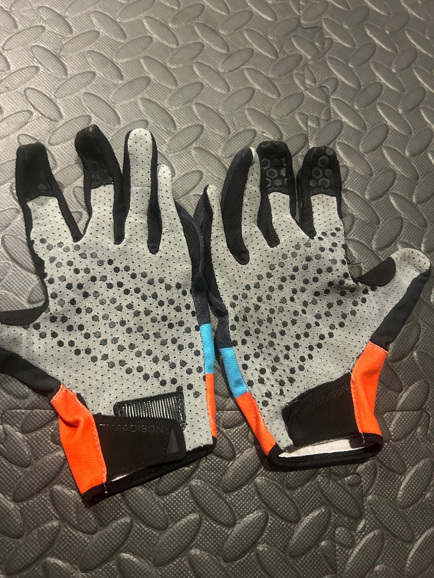 Madison gloves XL