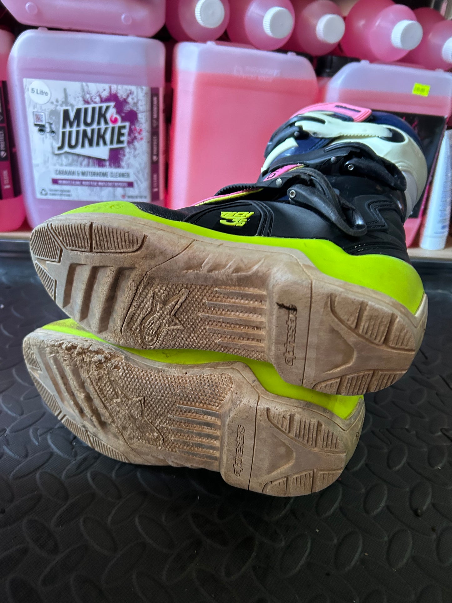 Alpinestars tech 3 uk4