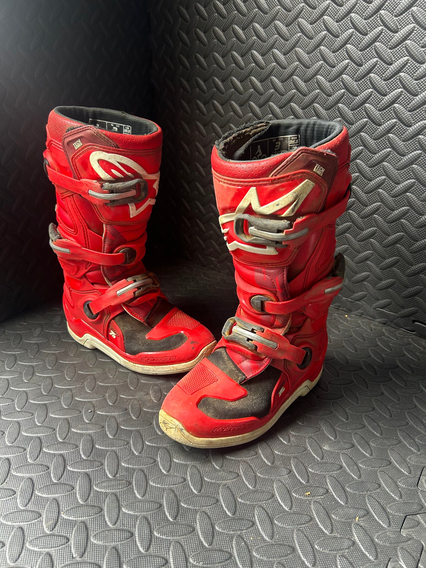 Alpinestars tech 7 uk 2