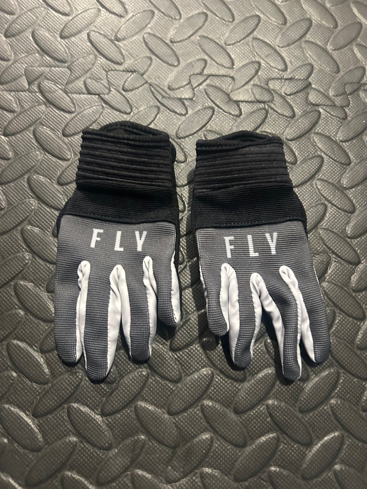 Fly gloves YXS