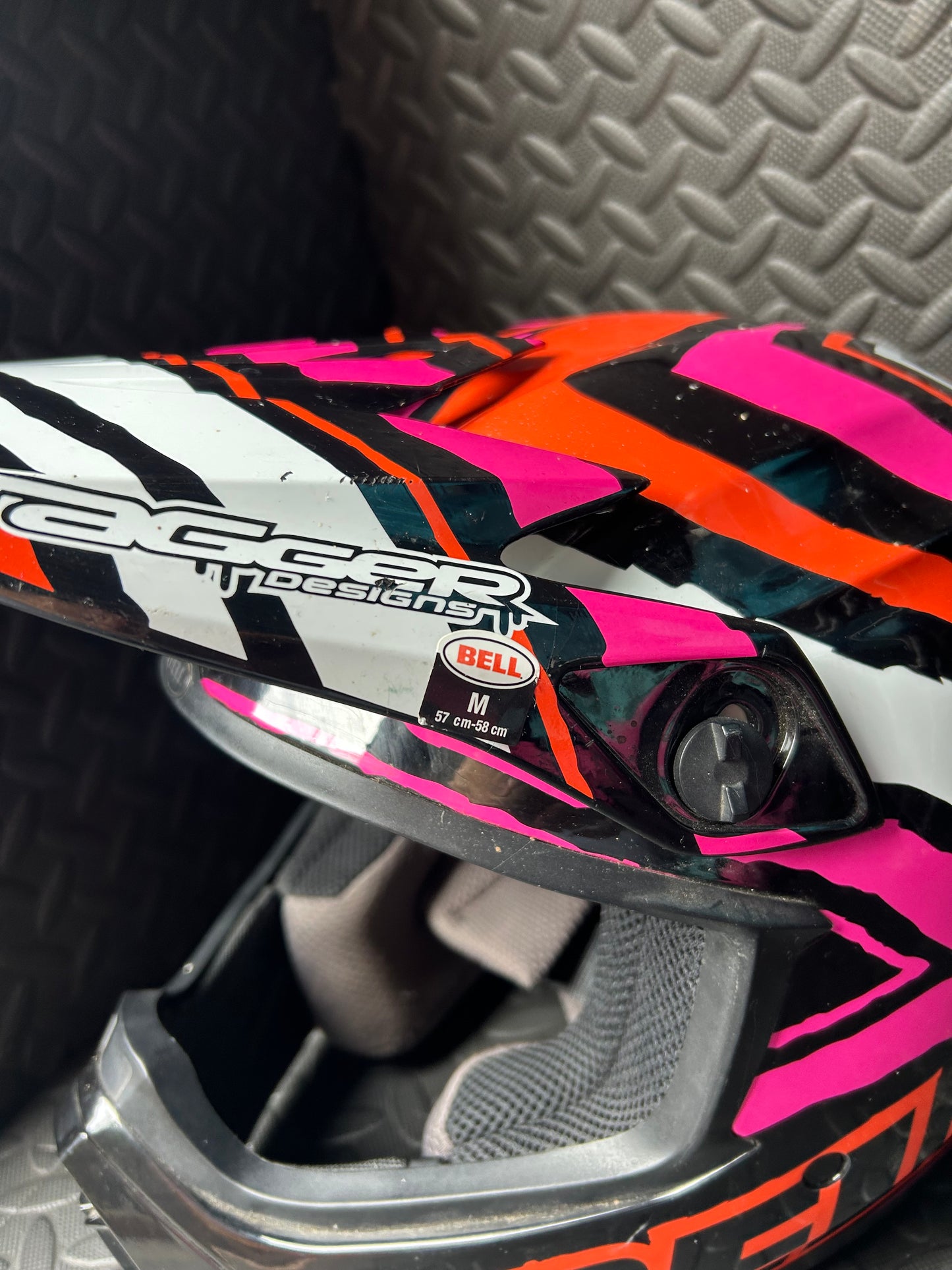 Bell mx9 tagger helmet 57-58cm