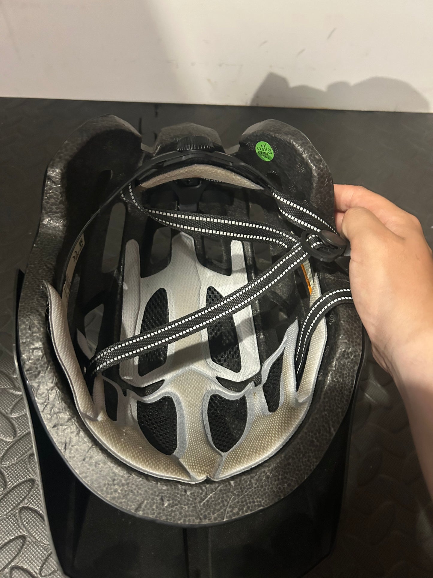 On one mtb helmet 55-59cm