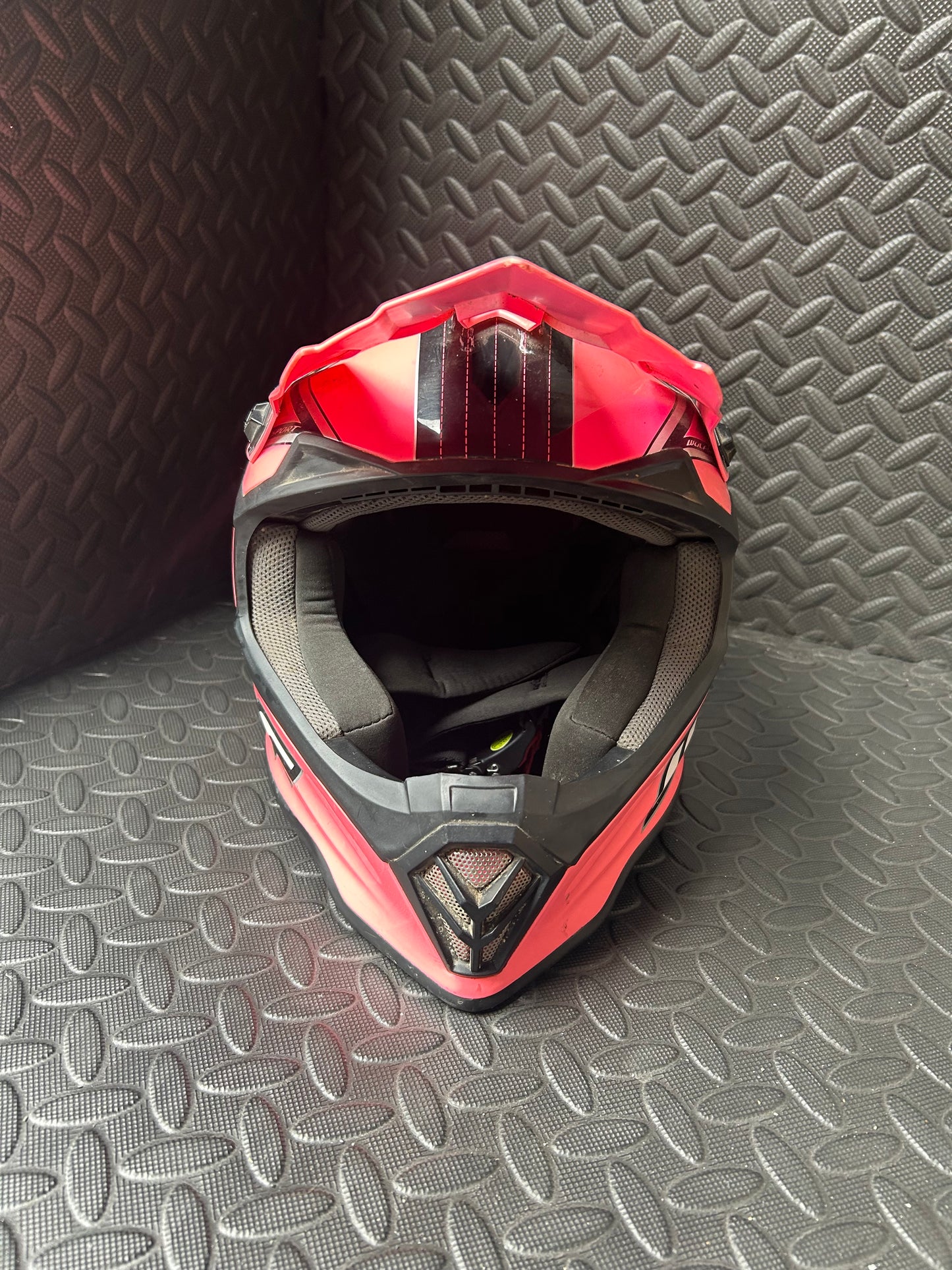 Wulfsport helmet 51-52cm