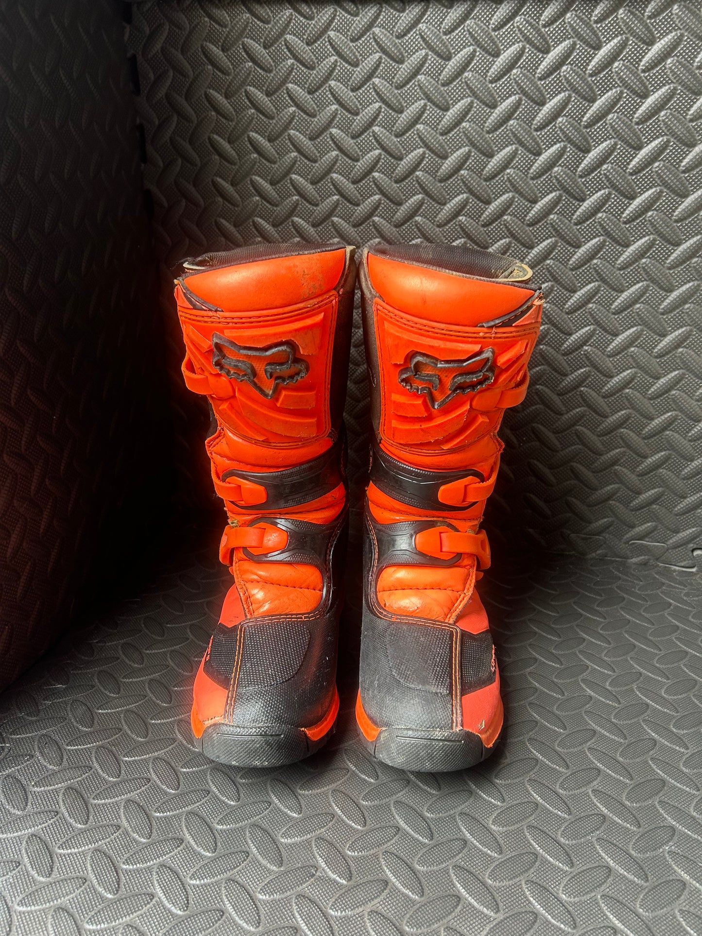 Fox boots uk3