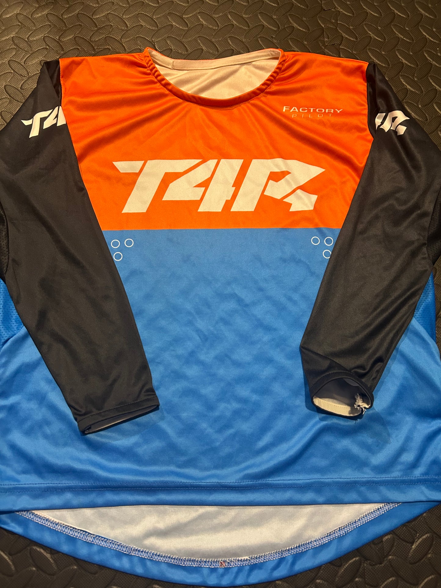 T4R jersey YS