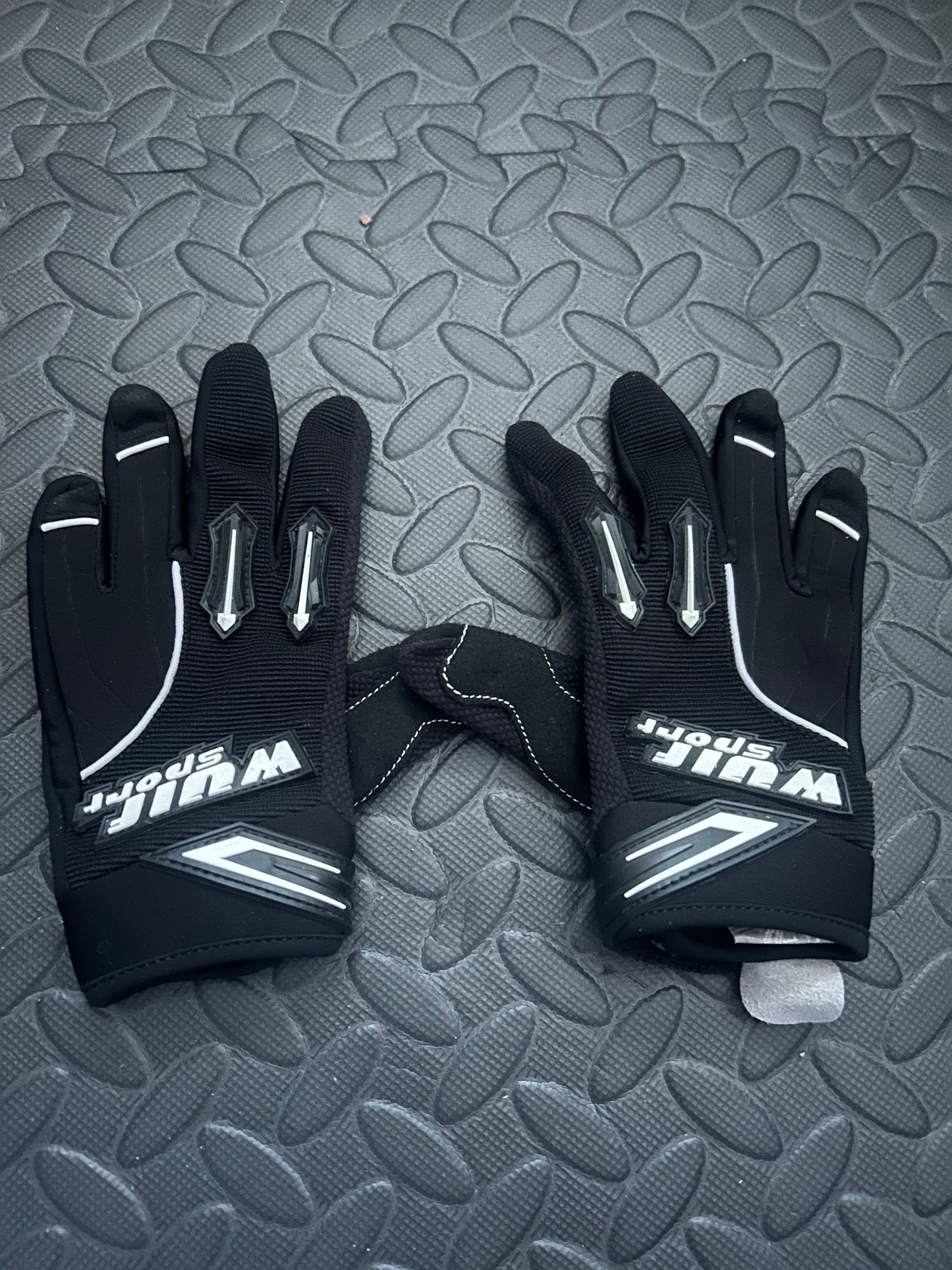 Wulf gloves XS