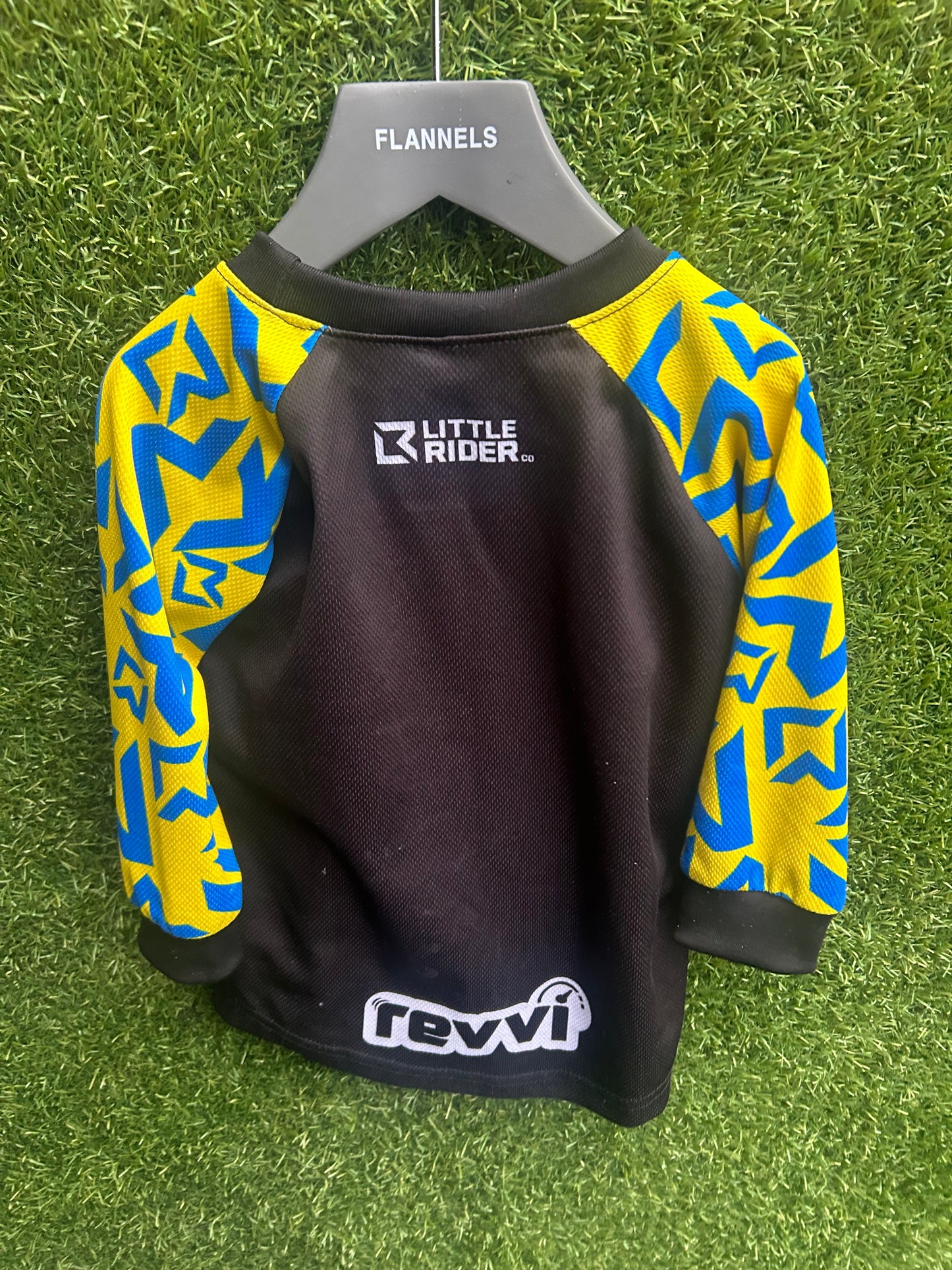revvi jersey age 2