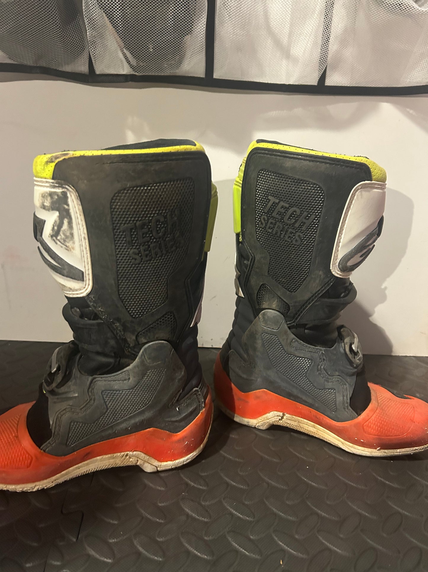 Alpinestars tech 7 UK3