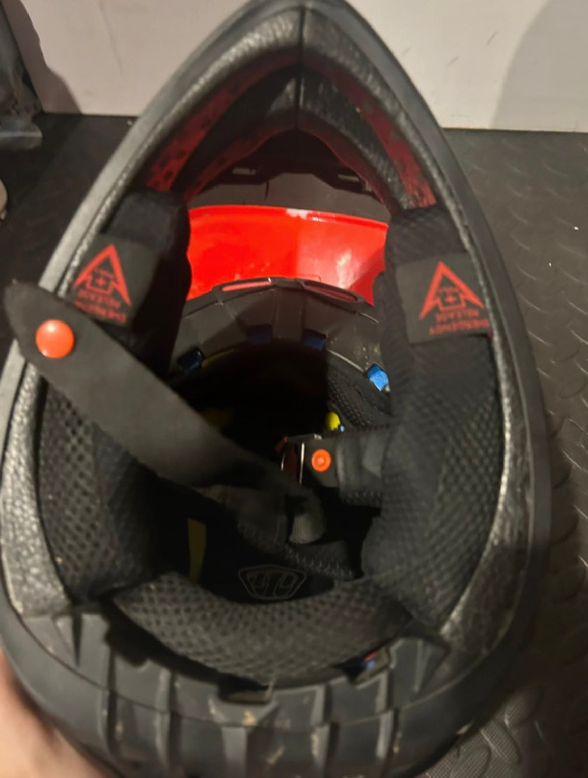 Troy Lee helmet YM