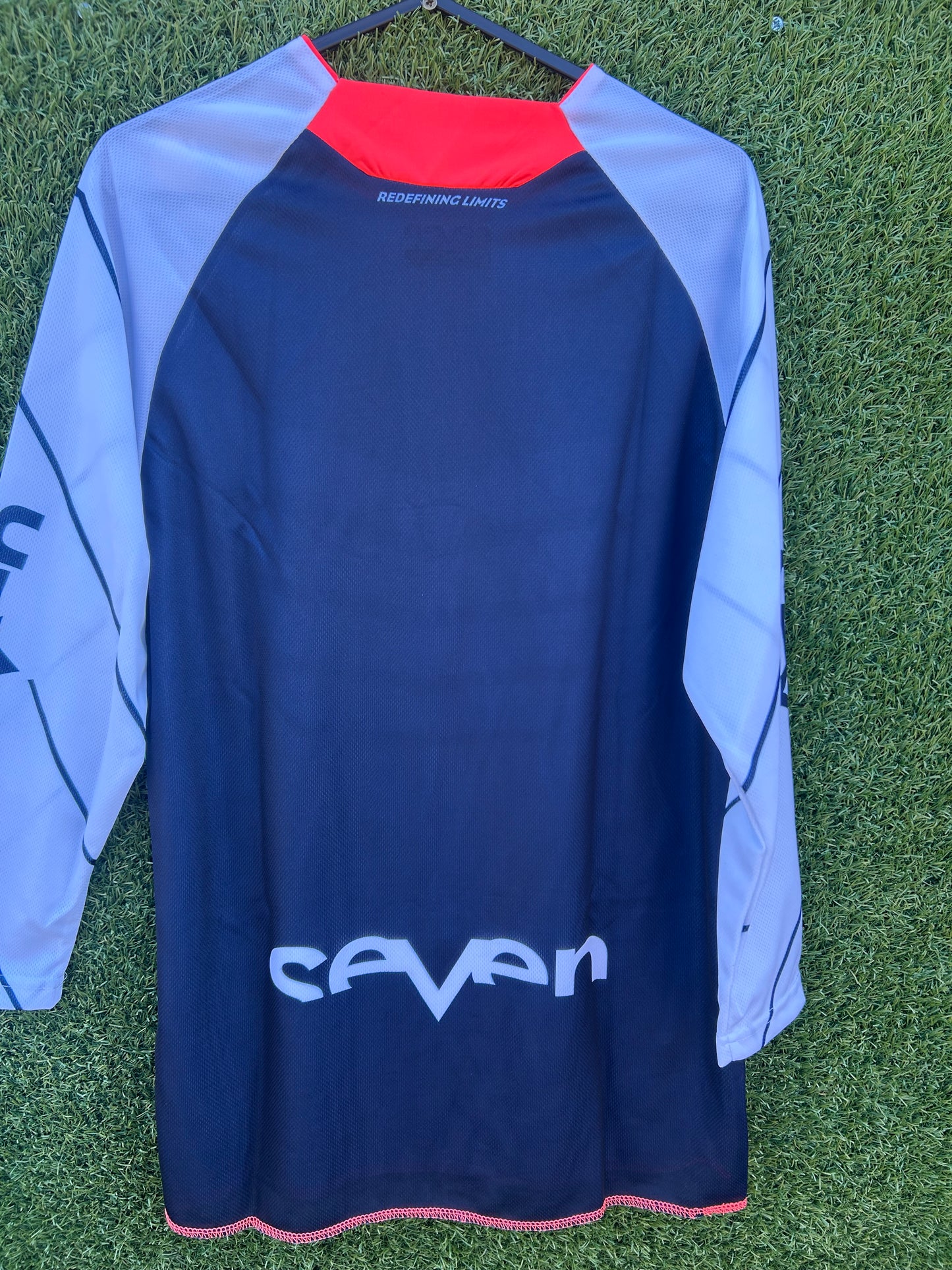 NEW Seven jersey yxl