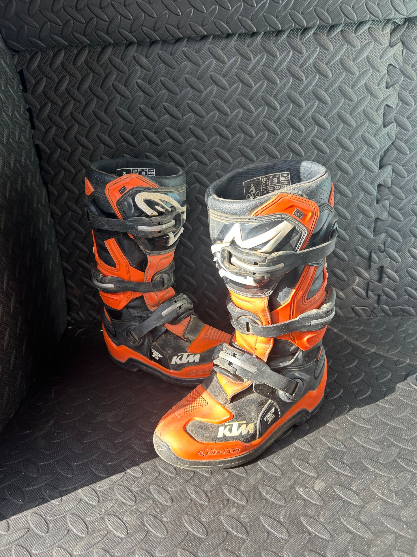 Alpinestars Ktm tech 7s uk2