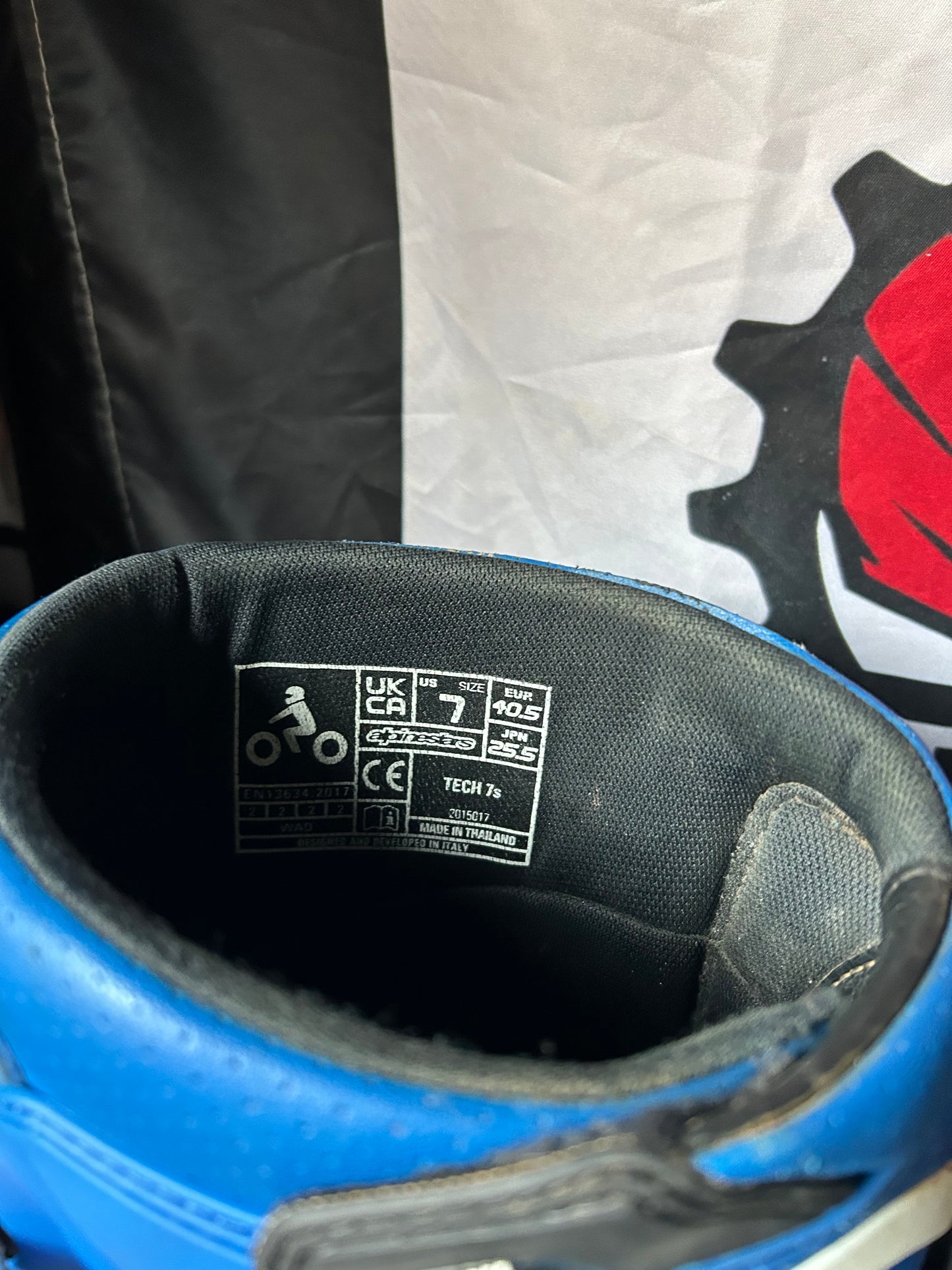alpinestars tech 7 uk6