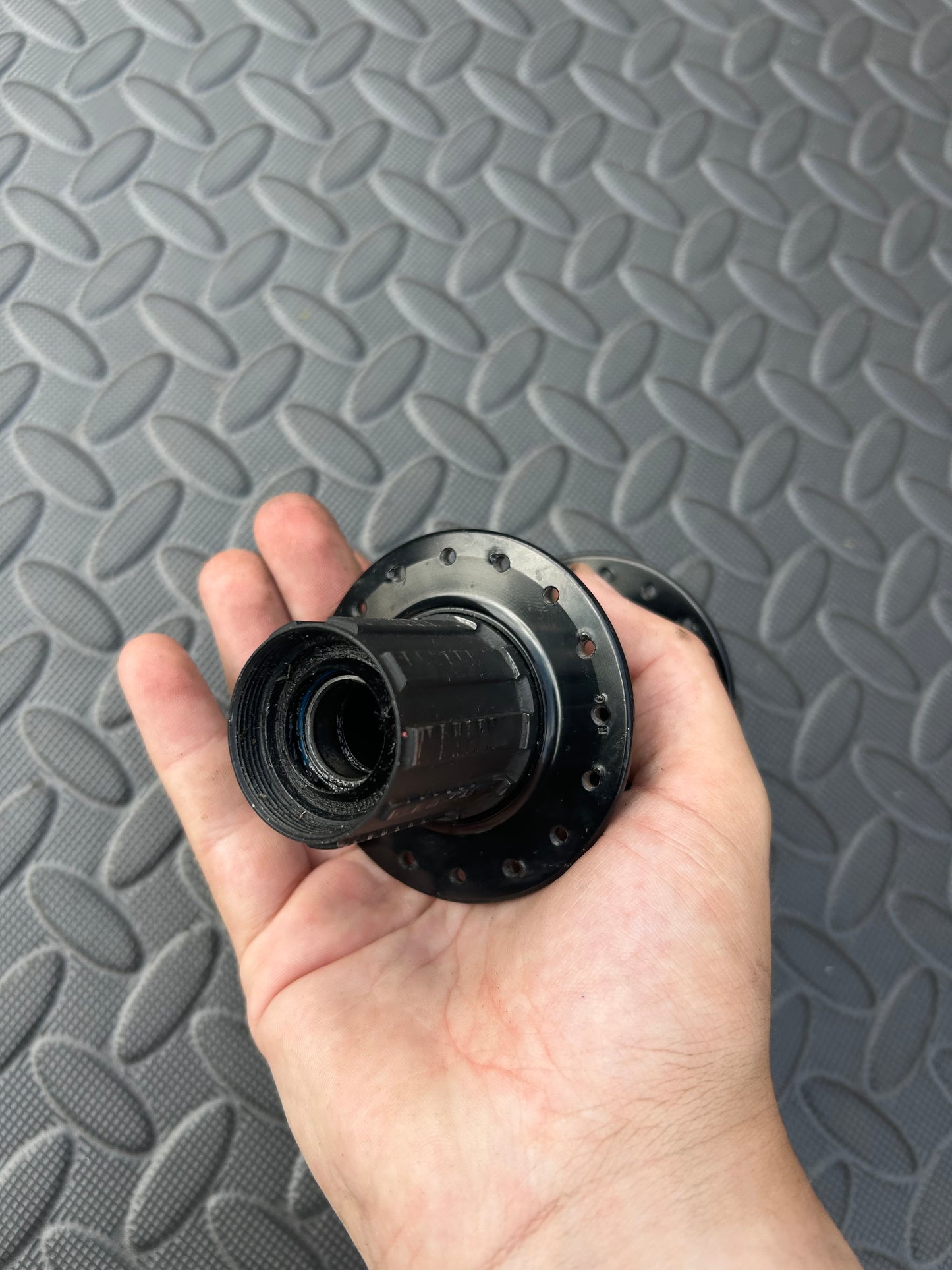 Race components rear hub 148 boost