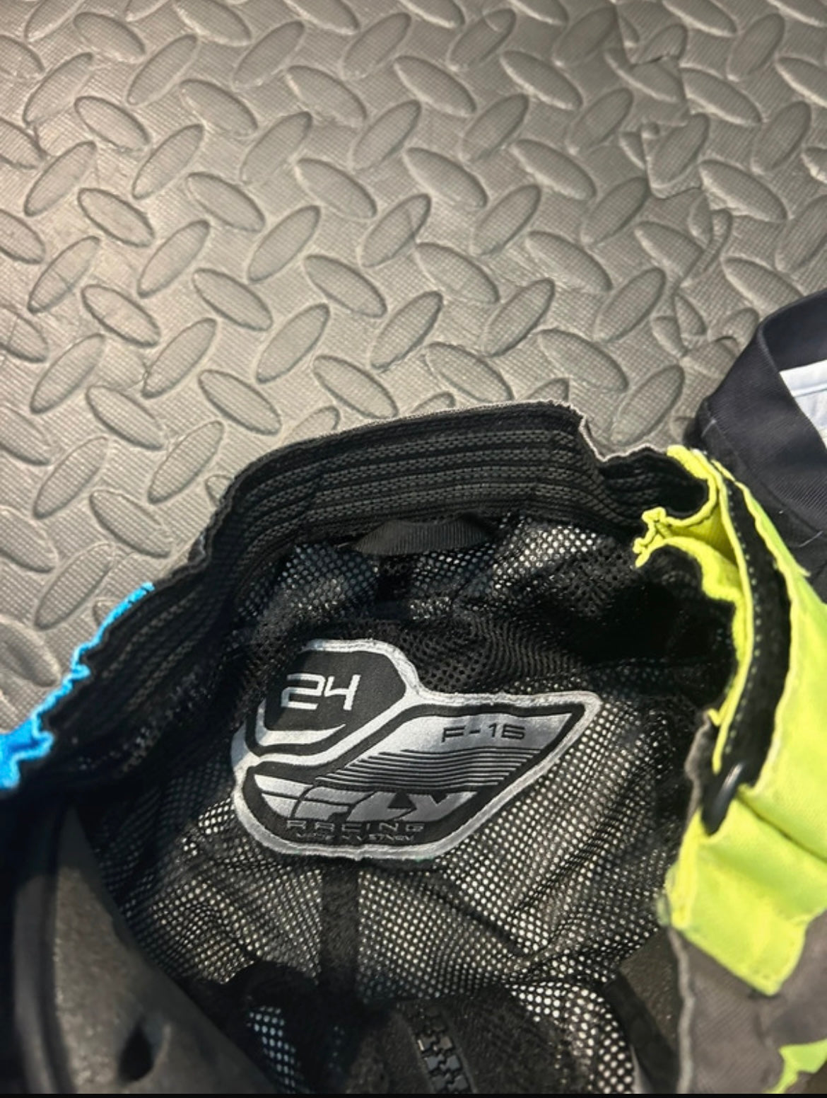 Fly kit