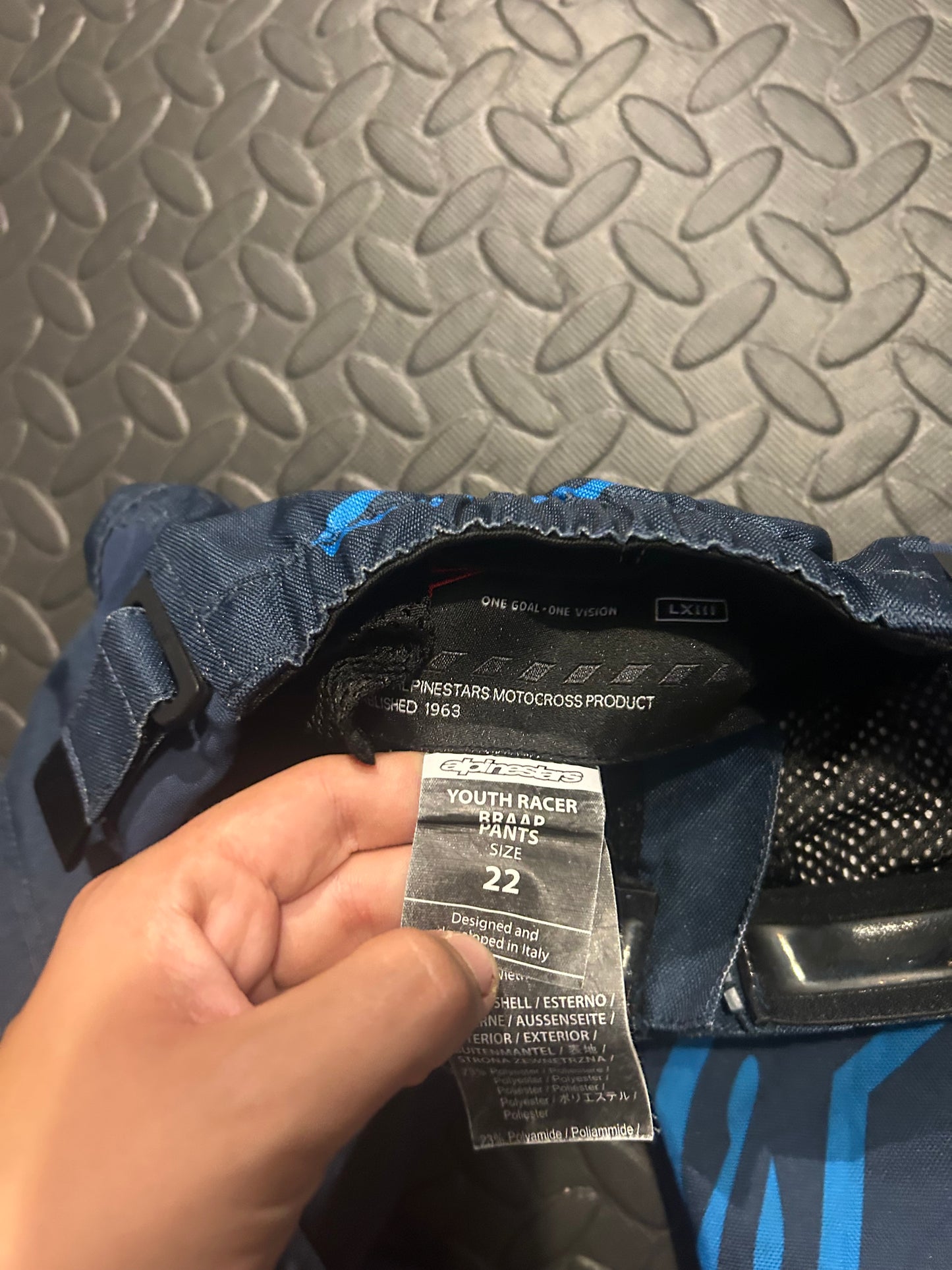 Alpinestars pants 22”