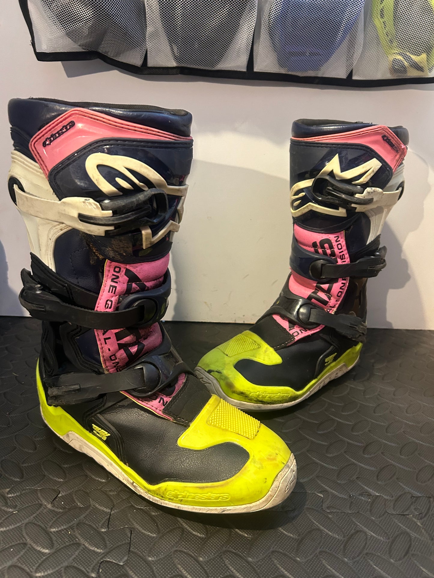 Alpinestars boots