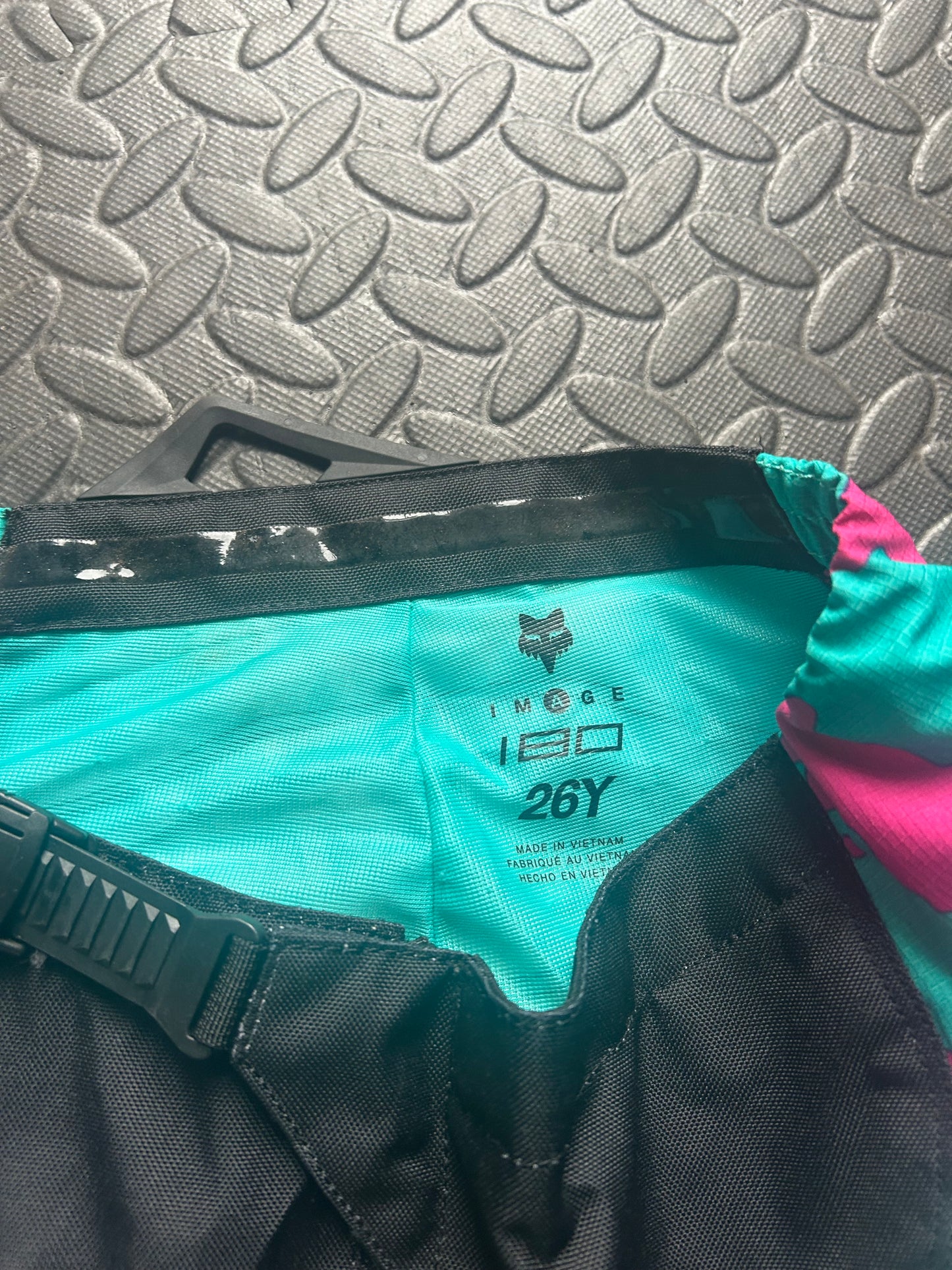 Fox pants 26”