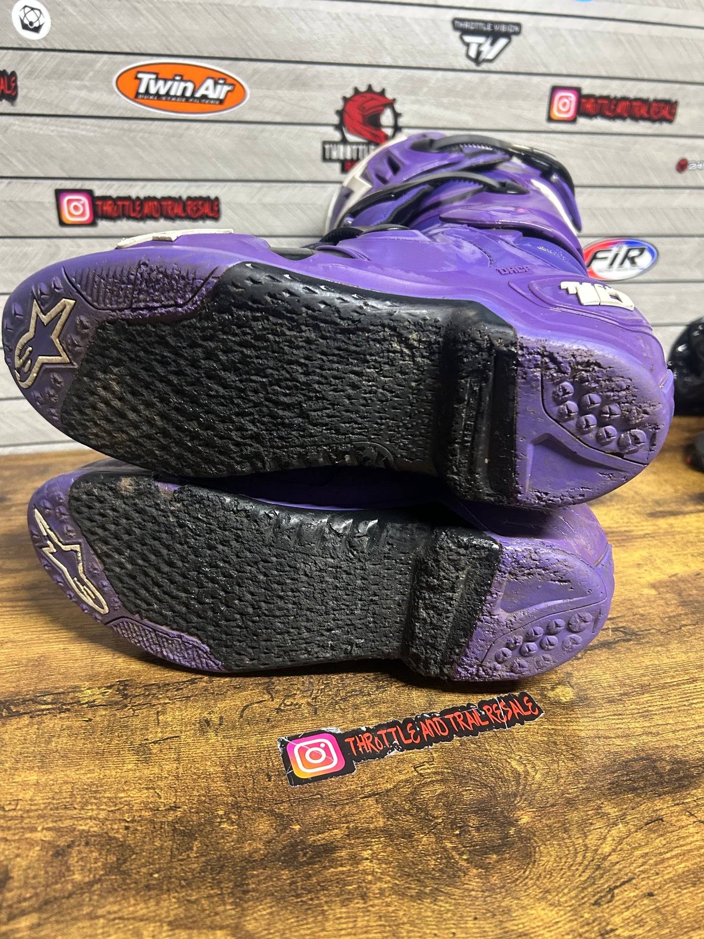 alpinestars tech 10 uk7