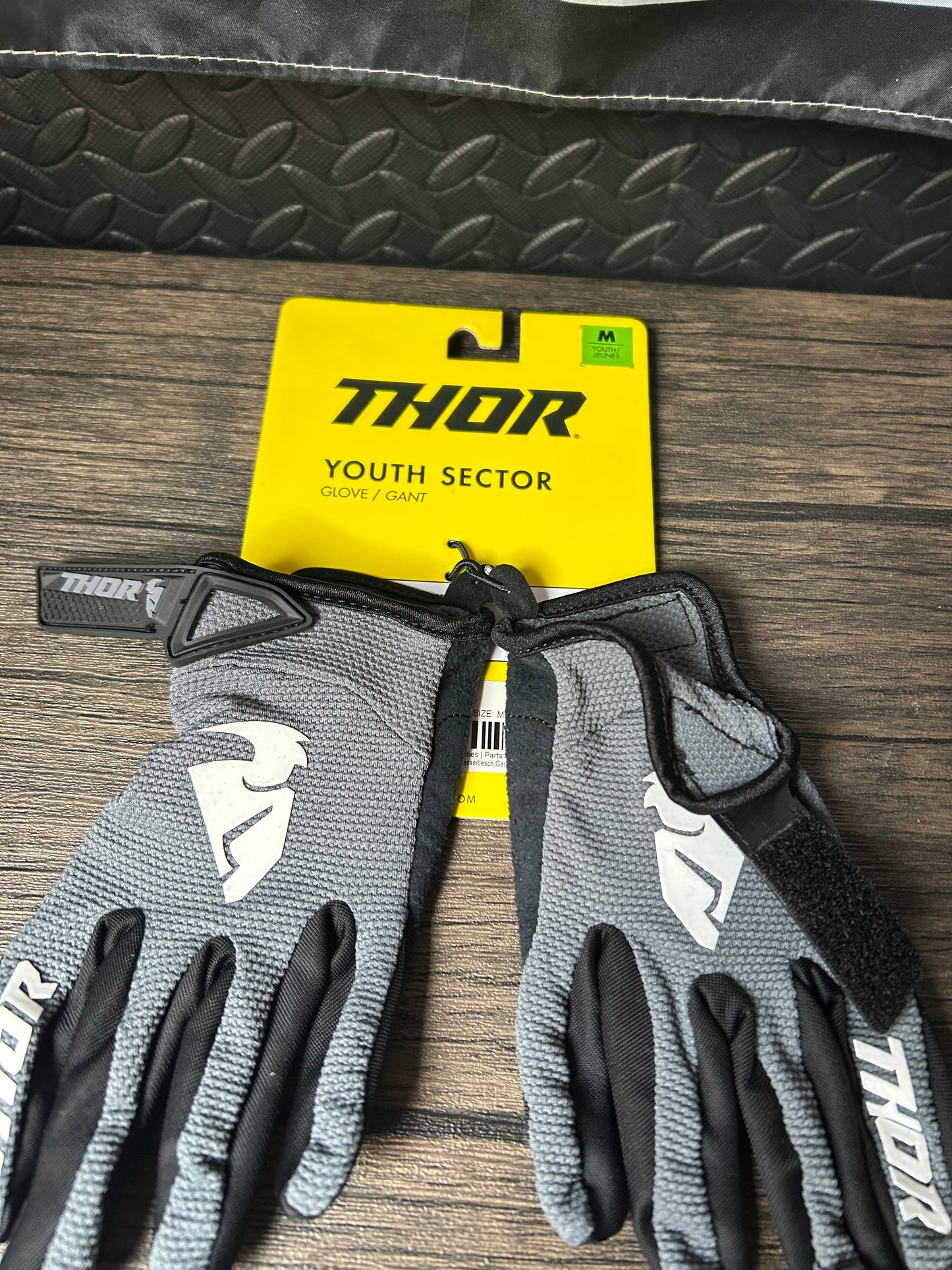 NEW thor gloves ym