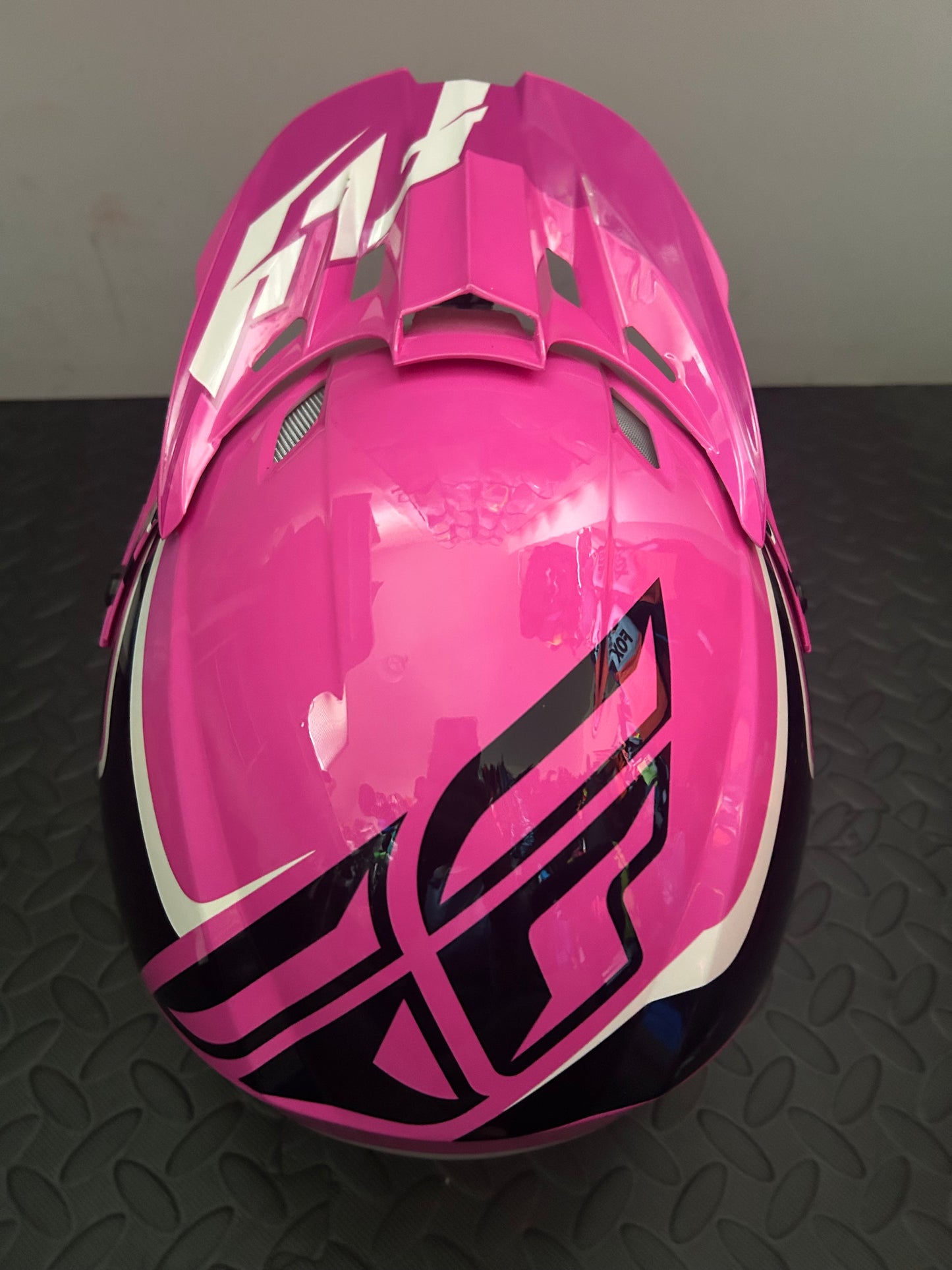 New Fly helmet M 58cm