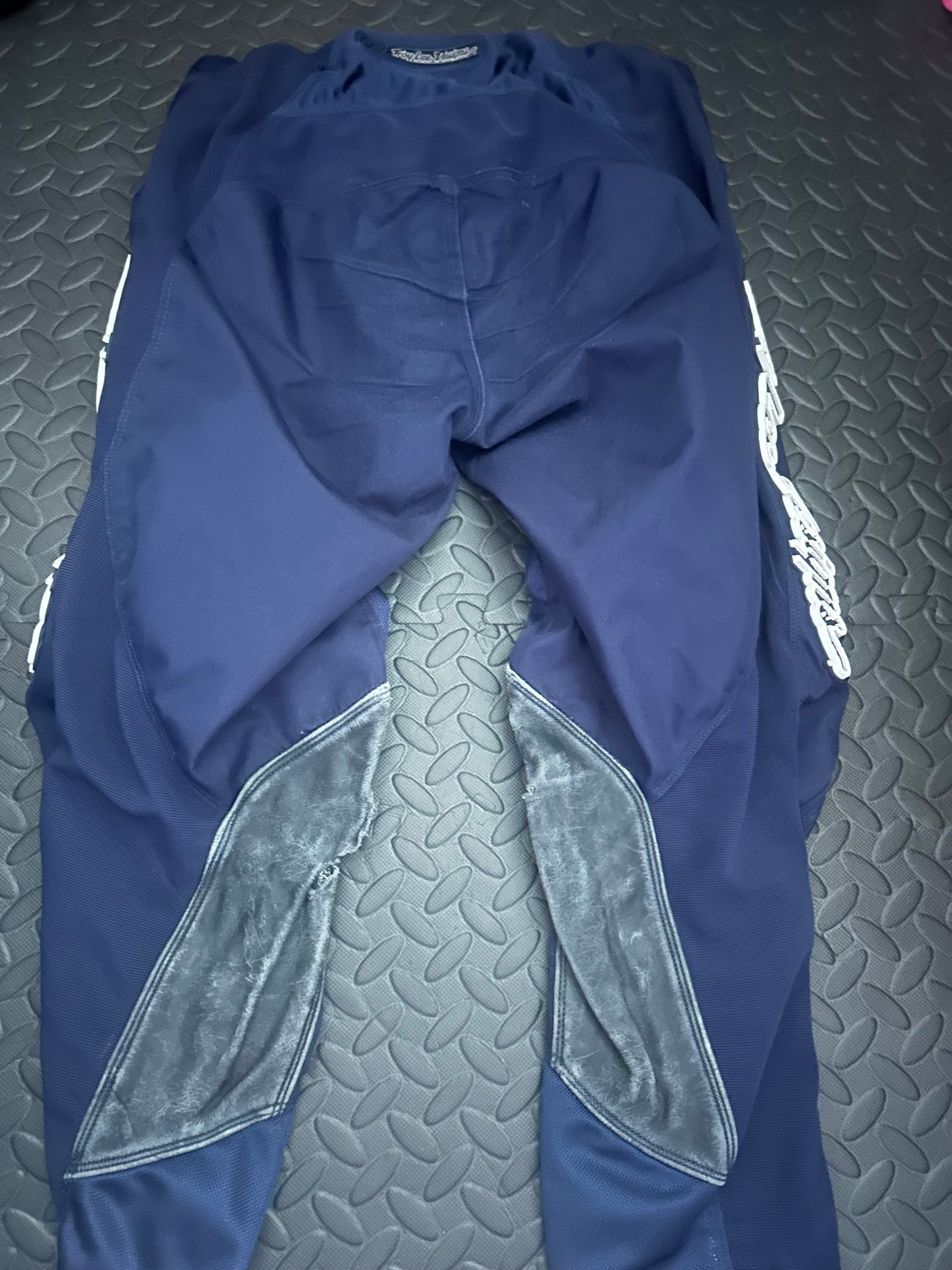 Troy Lee designs pants 32”