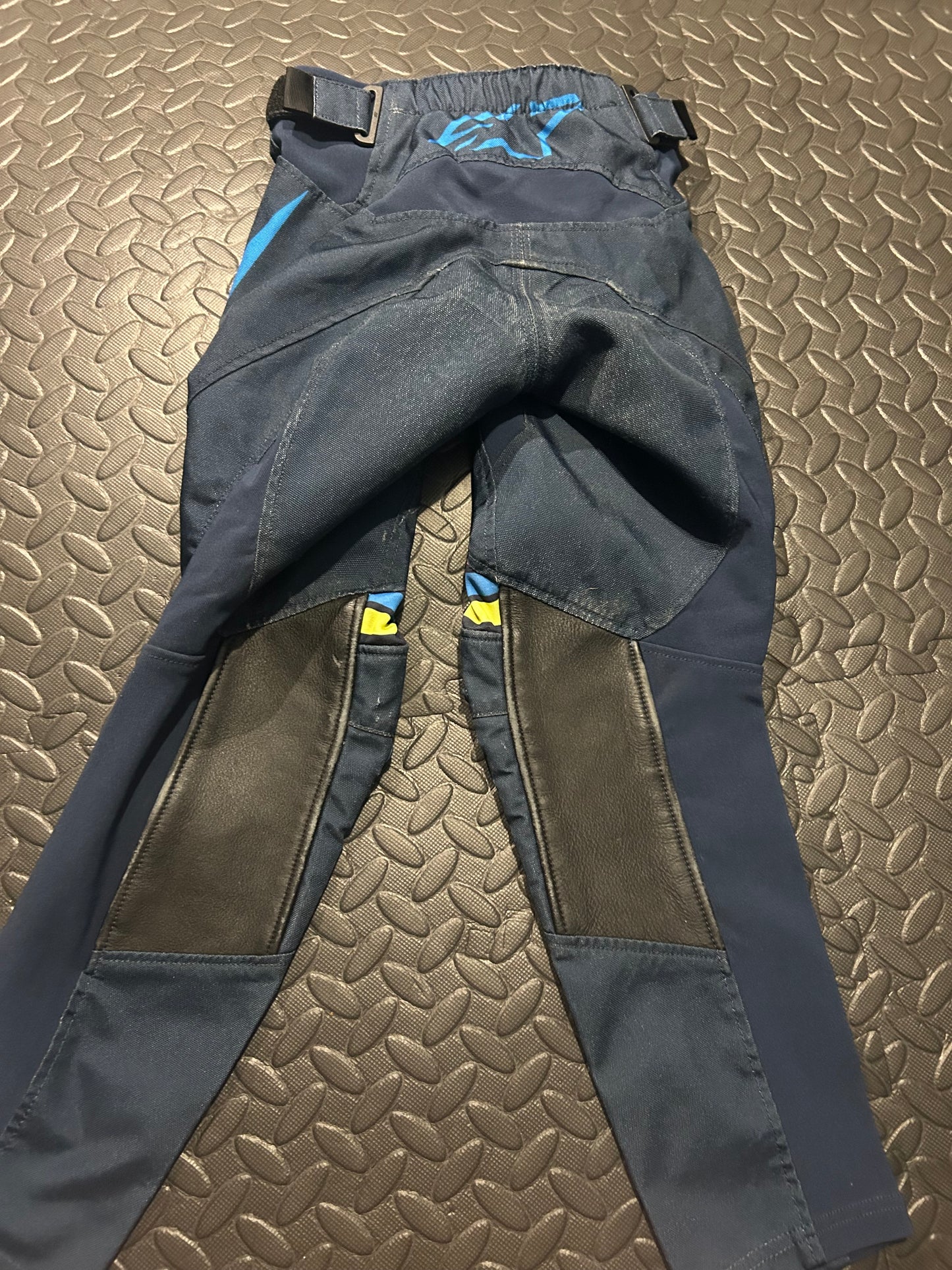 Alpinestars pants 22”