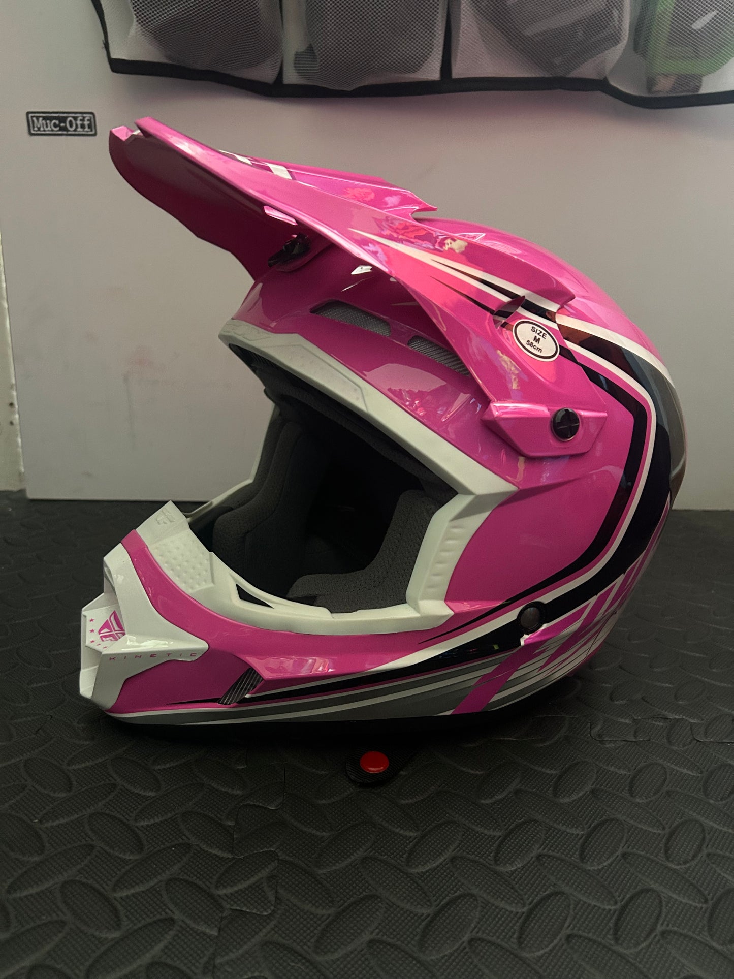 New Fly helmet M 58cm