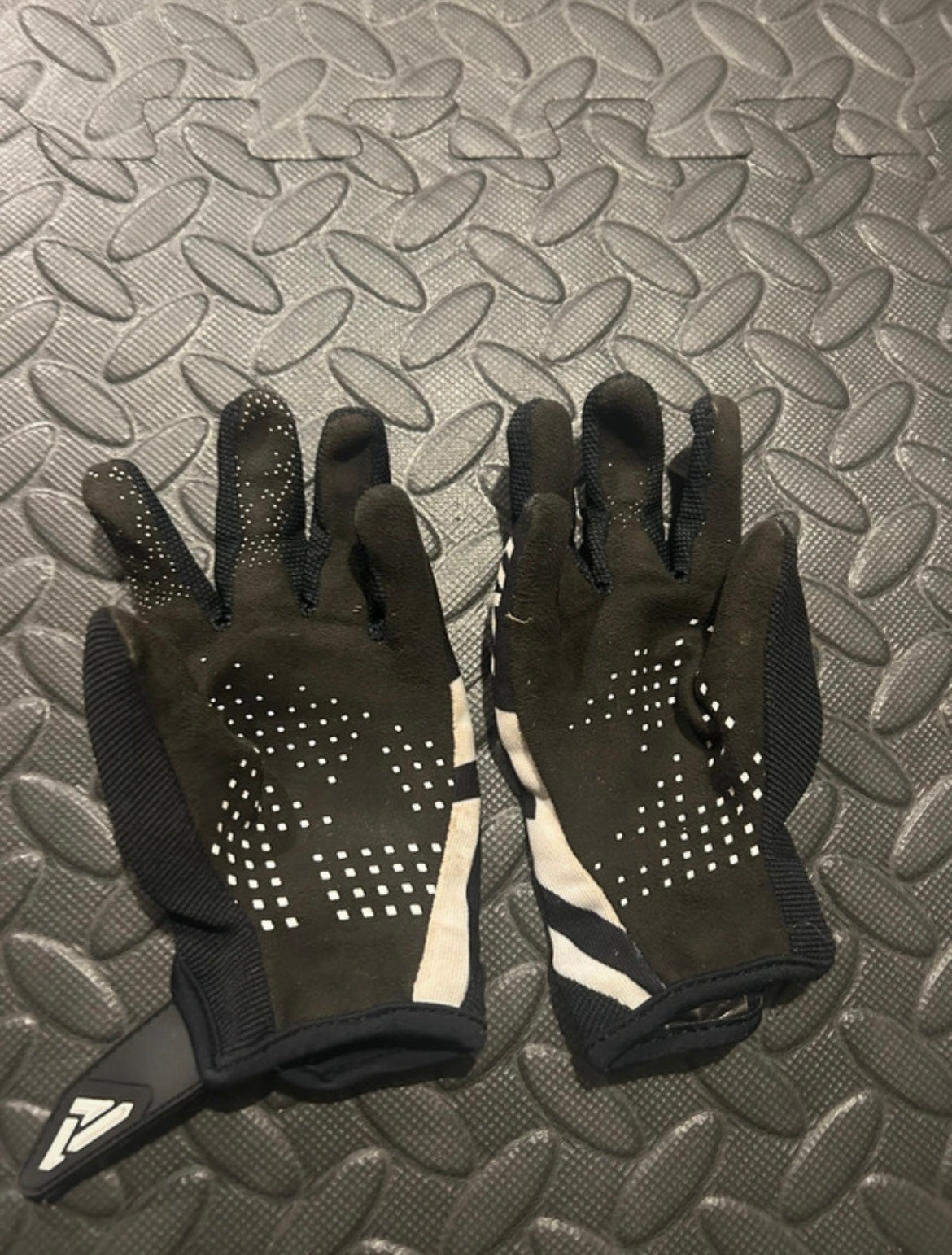 Fxr gloves YS
