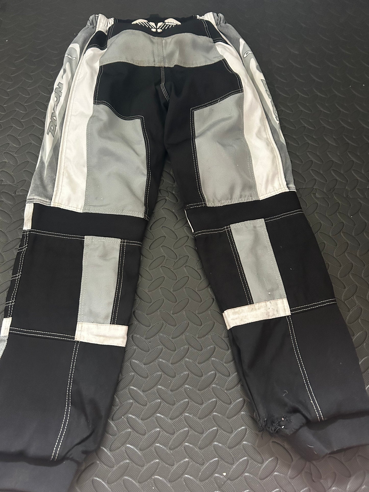 Dixon pants 26”