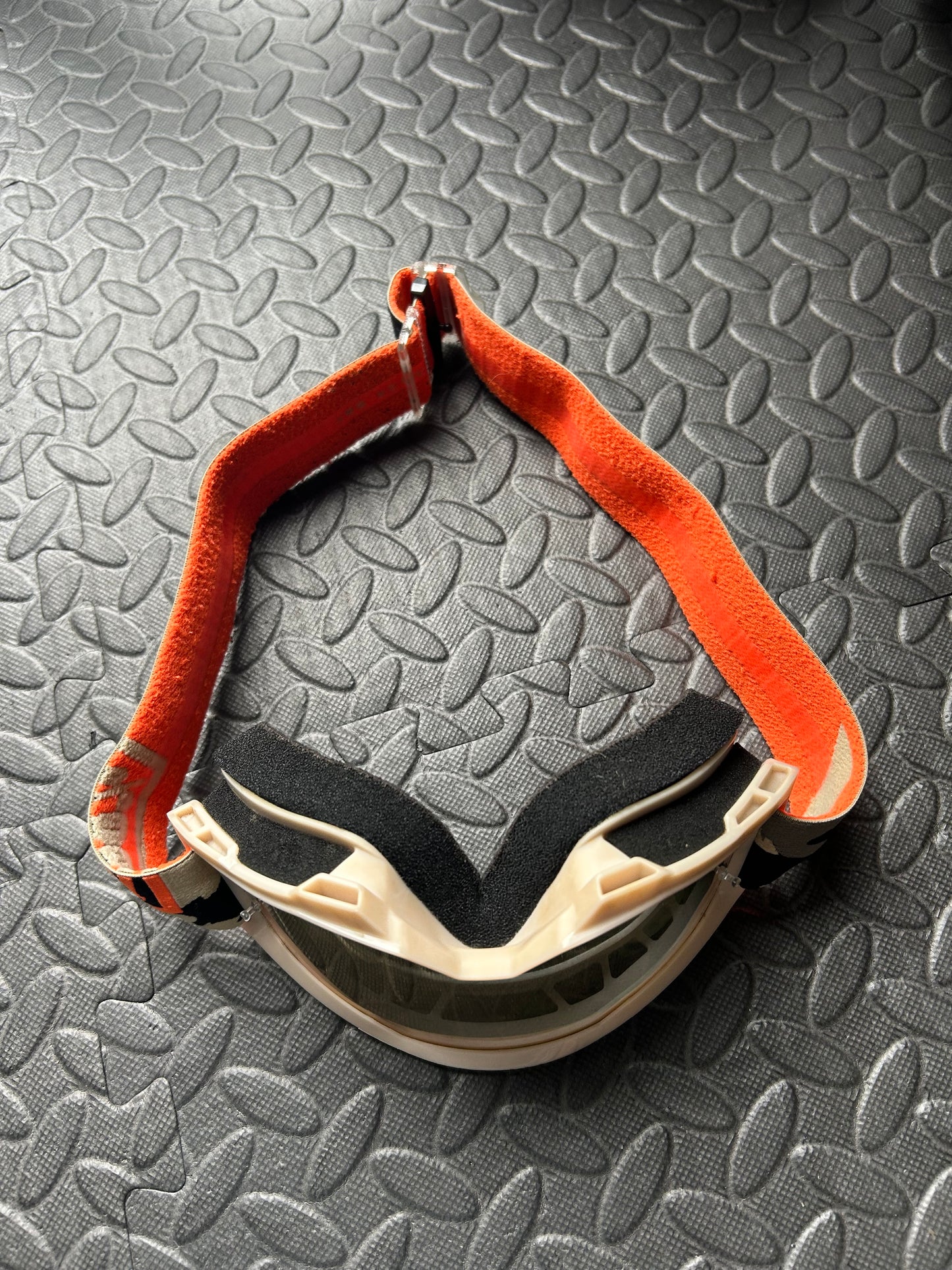 100% goggles